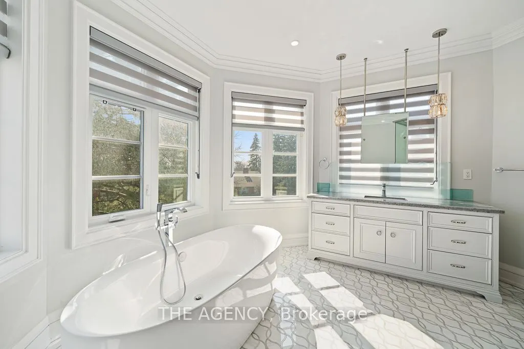 18 Suncrest Drive