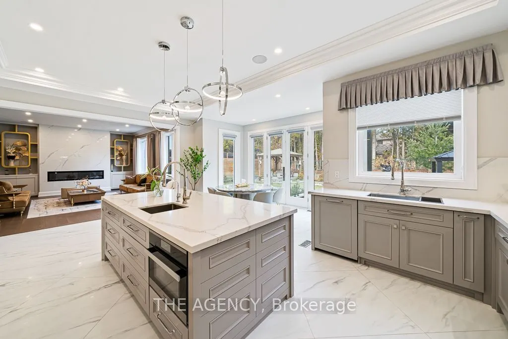 18 Suncrest Drive