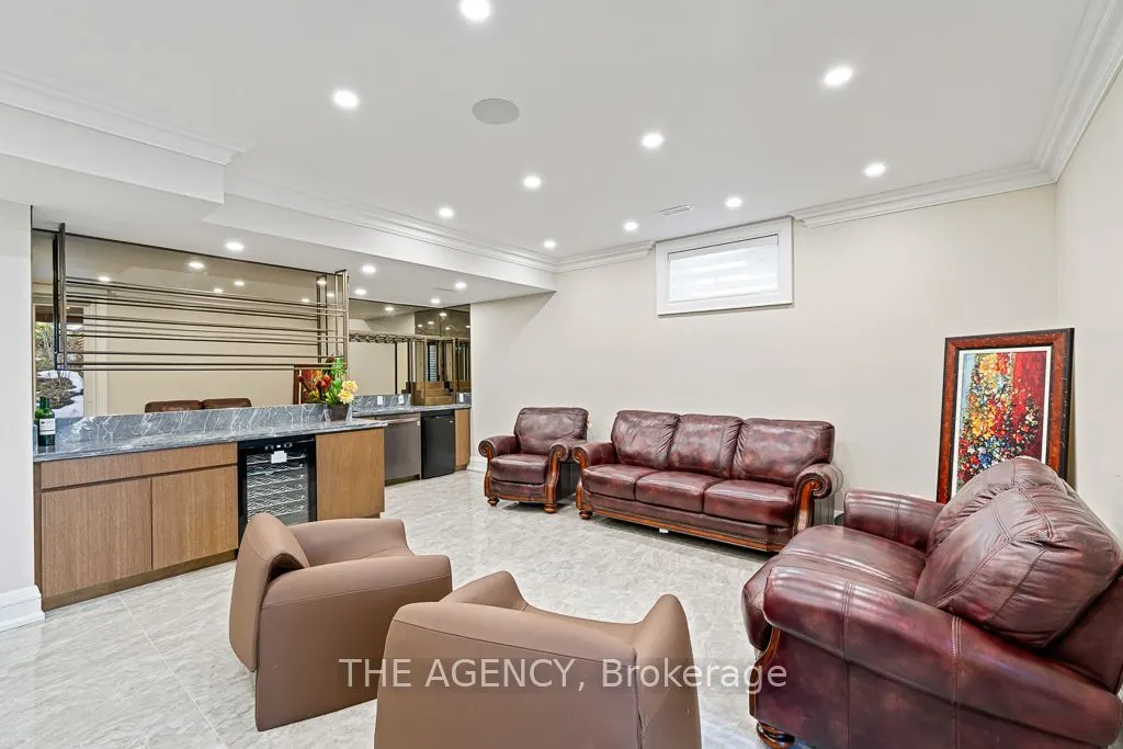18 Suncrest Drive