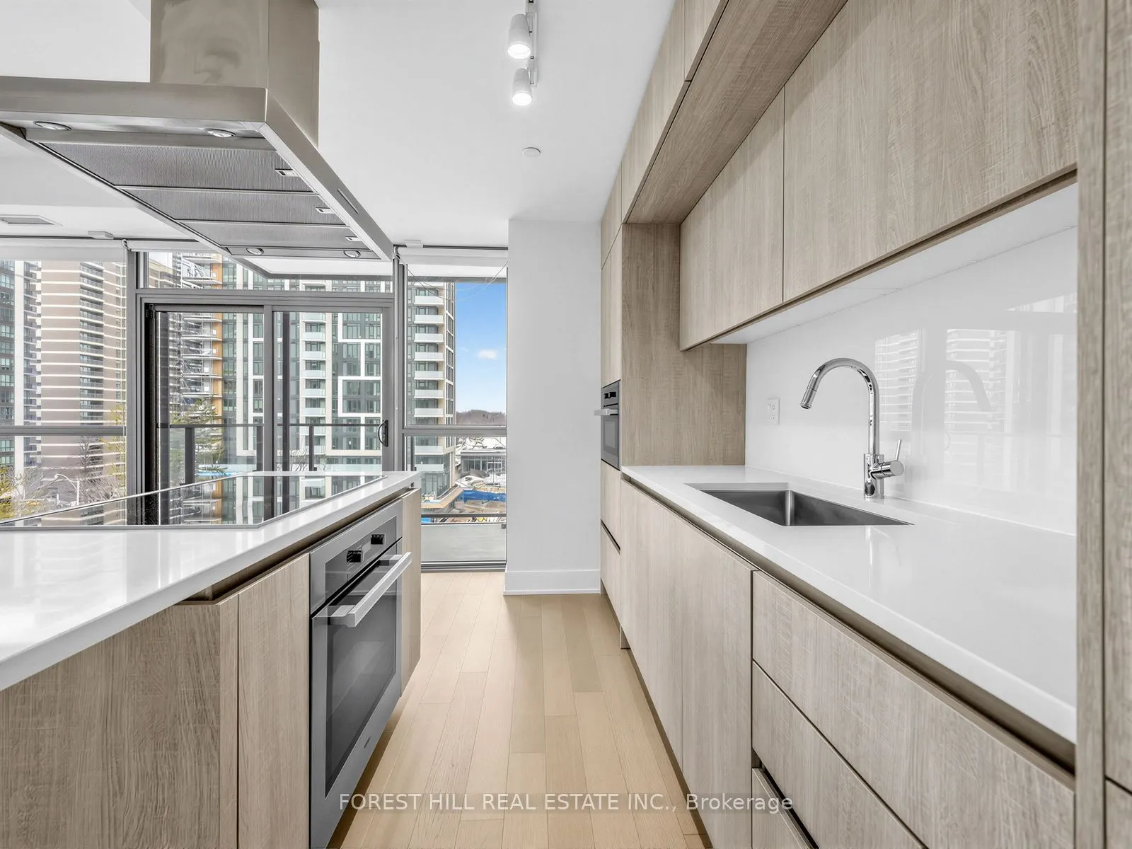 6 Jackes Avenue #513