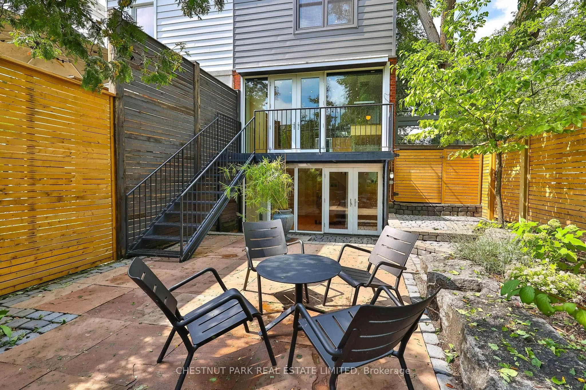 211 Snowdon Avenue
