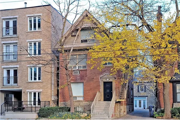93 Spadina Road