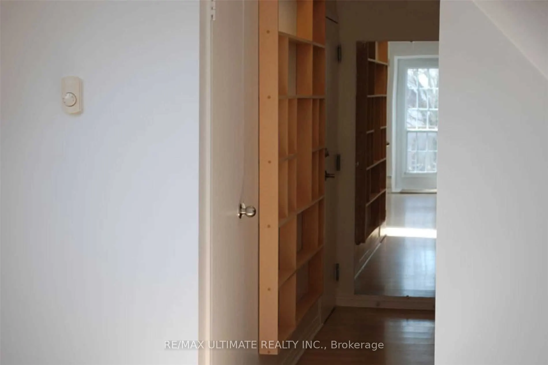93 Spadina Road