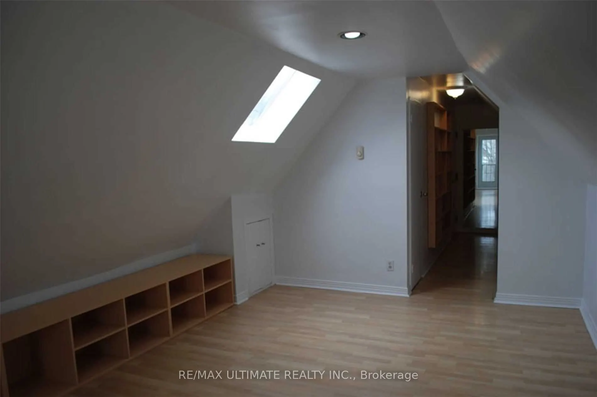 93 Spadina Road