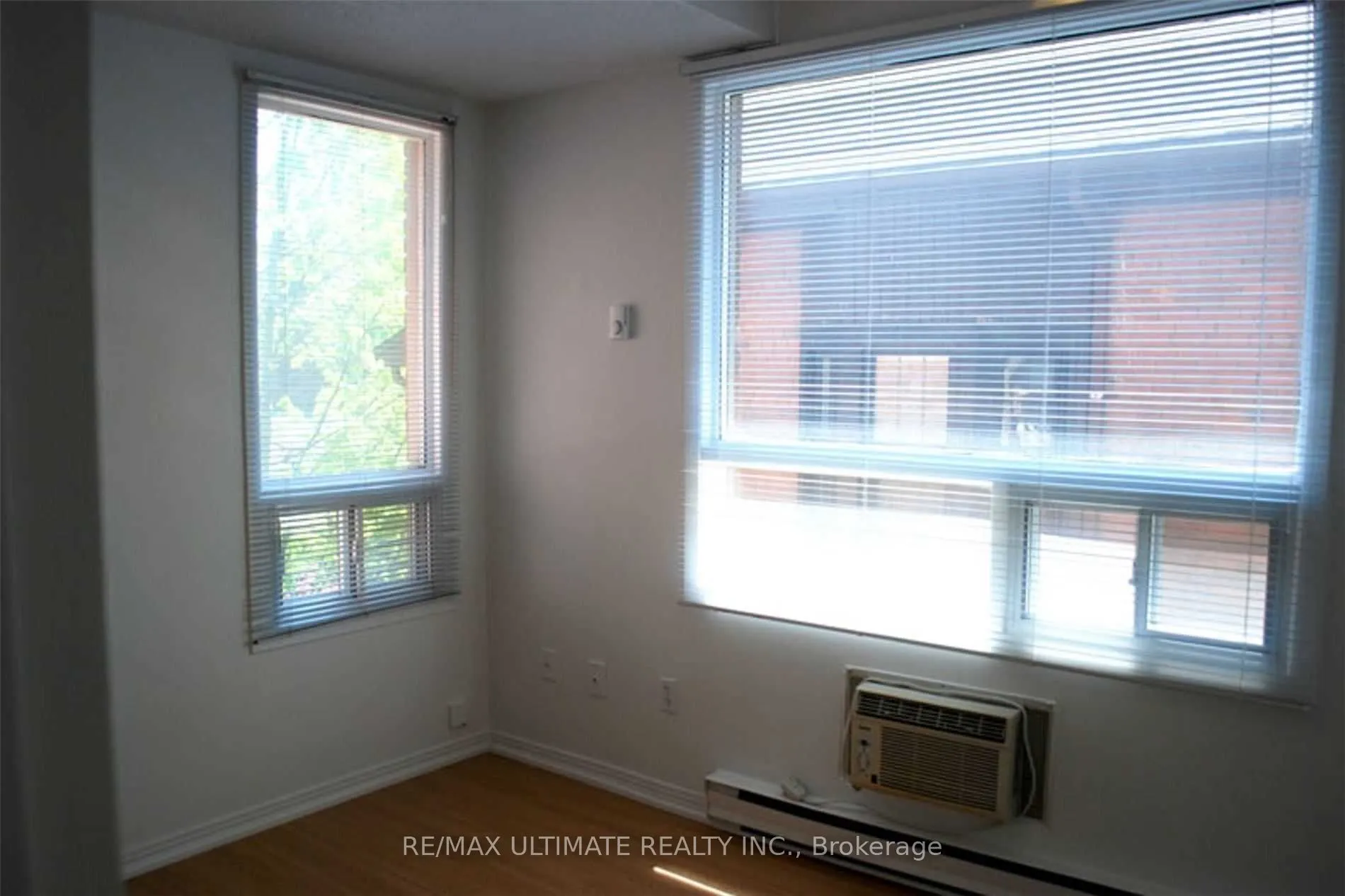93 Spadina Road