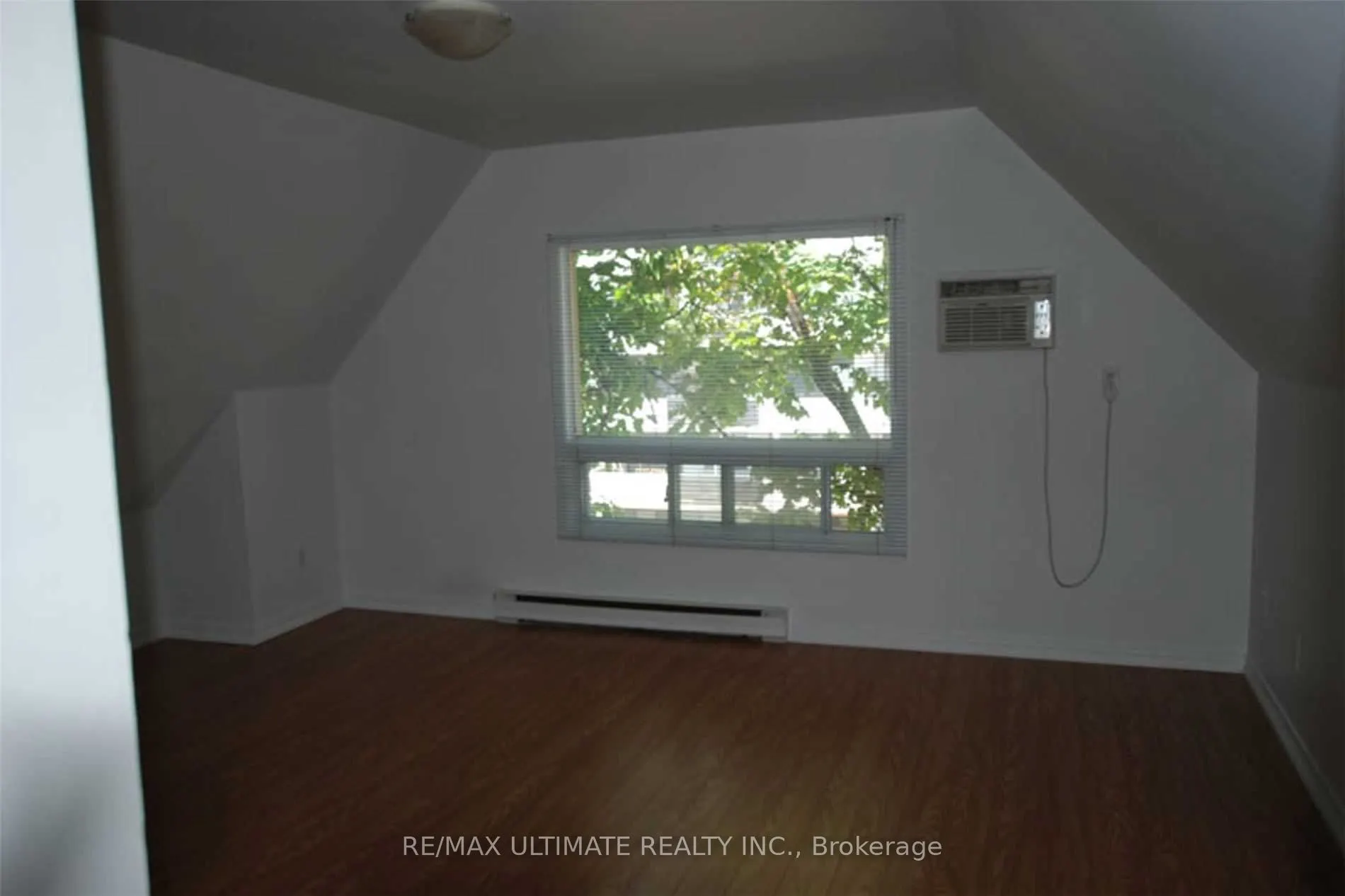 93 Spadina Road
