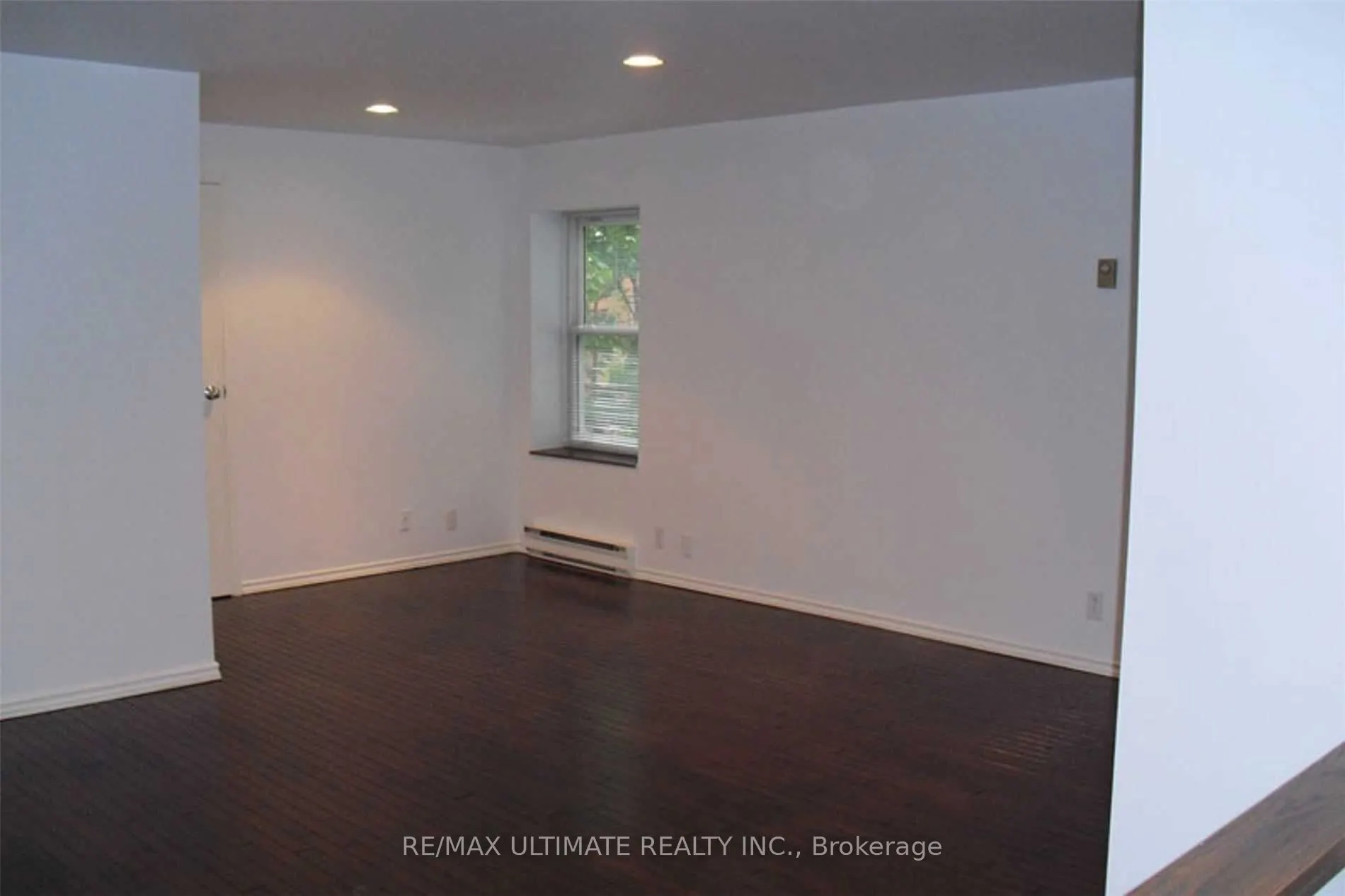 93 Spadina Road
