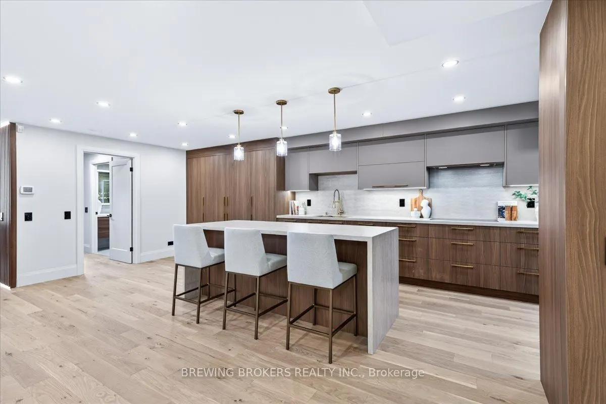 3600 Yonge Street #737