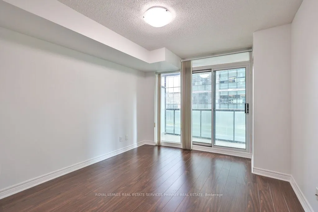 30 Grand Trunk Crescent #708