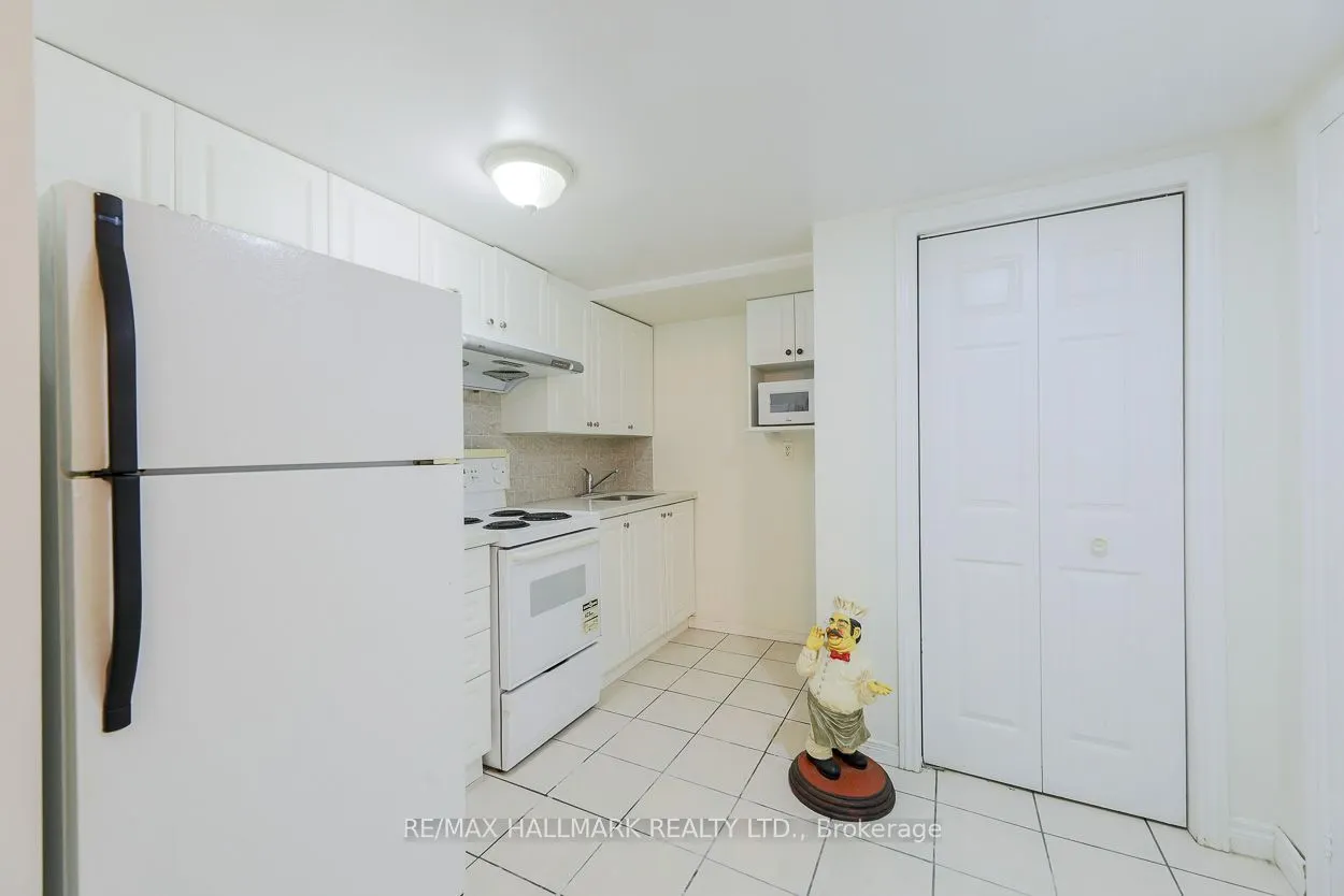 83 Rameau Drive #1