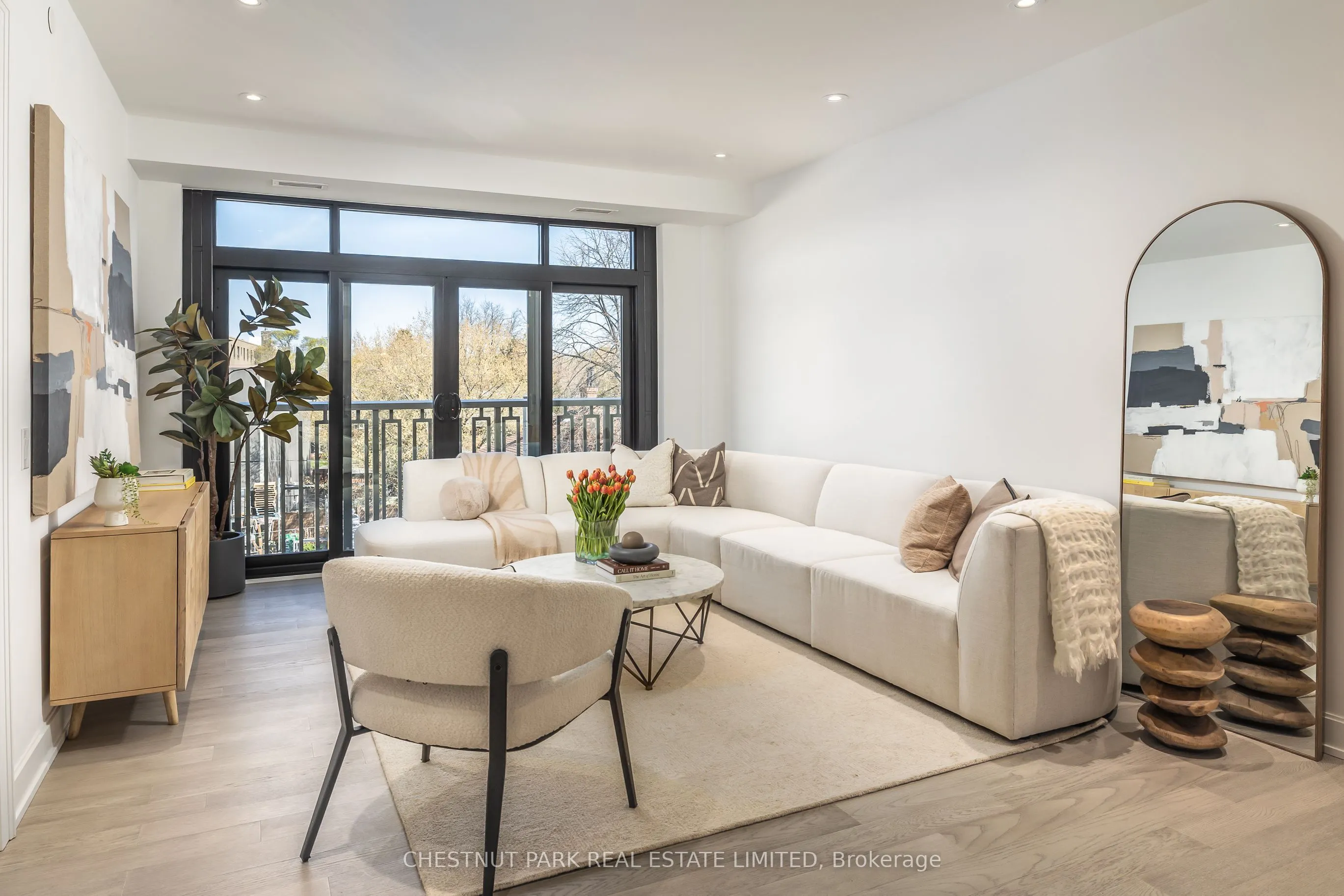 1 Strathgowan Avenue #408