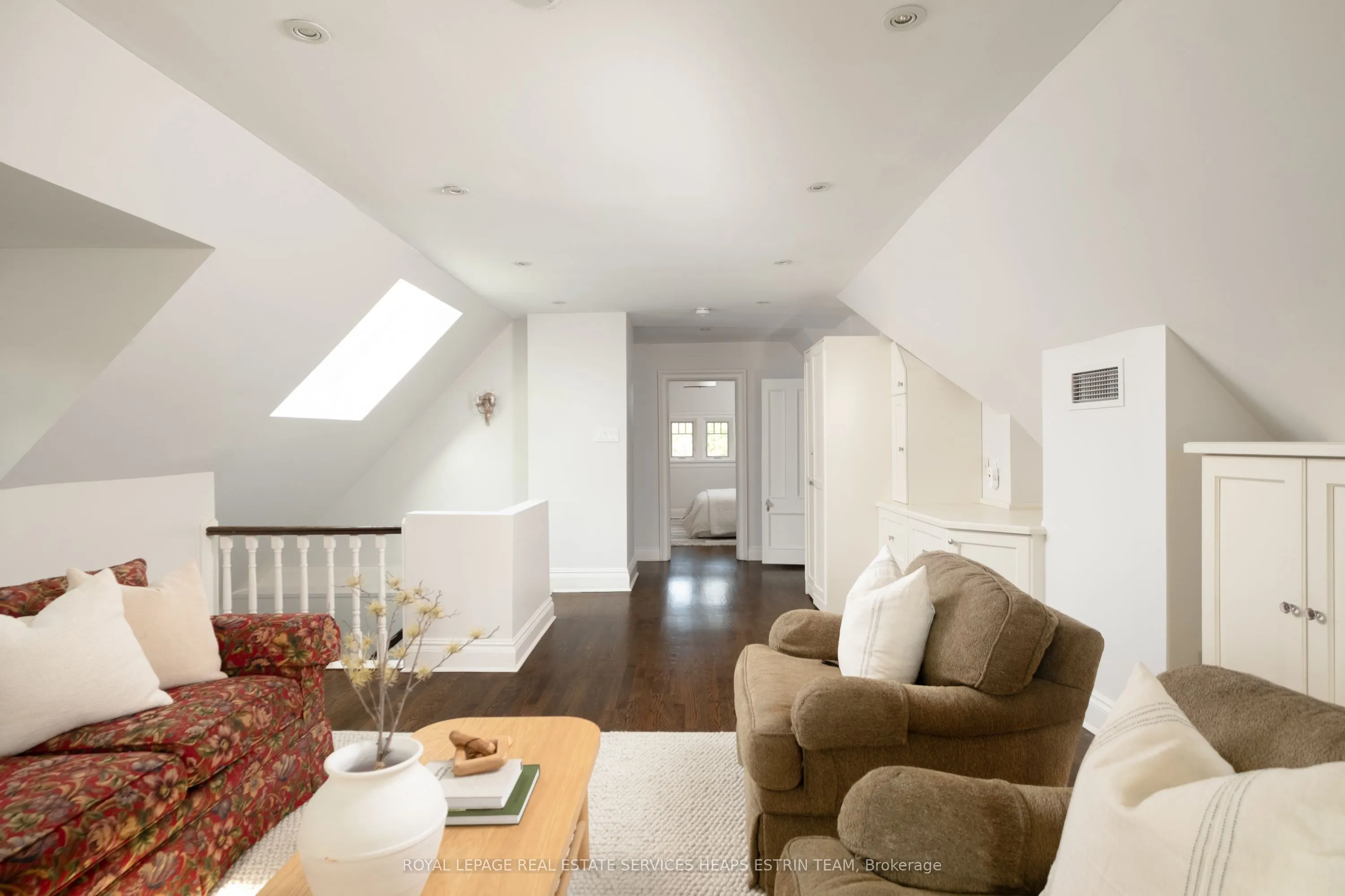 43 Maple Avenue