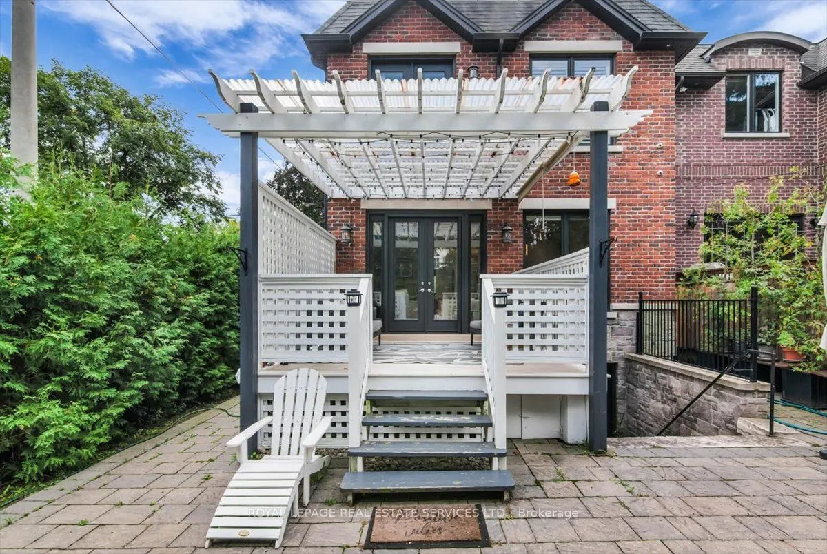40 Divadale Drive