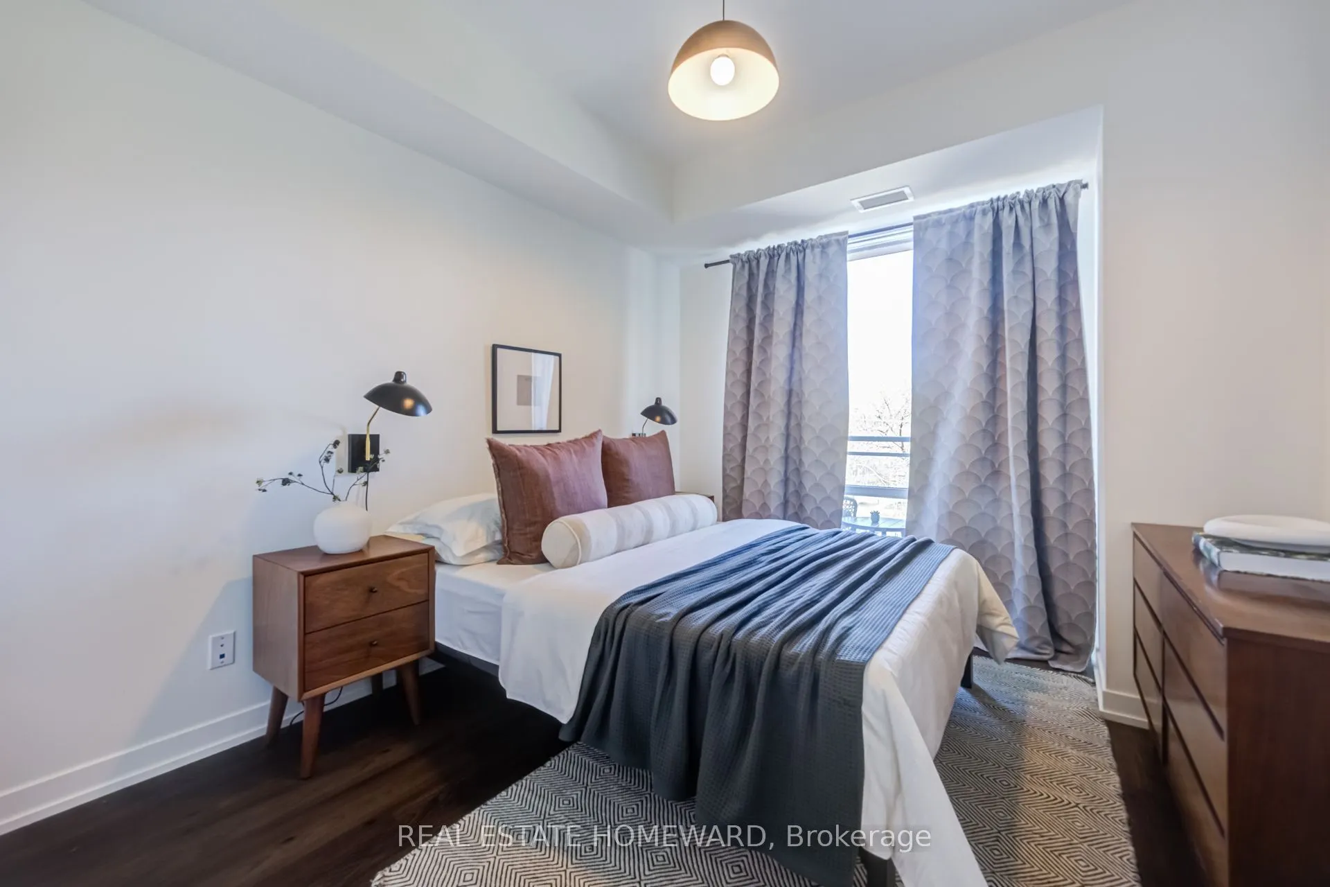 223 St Clair Avenue W #309