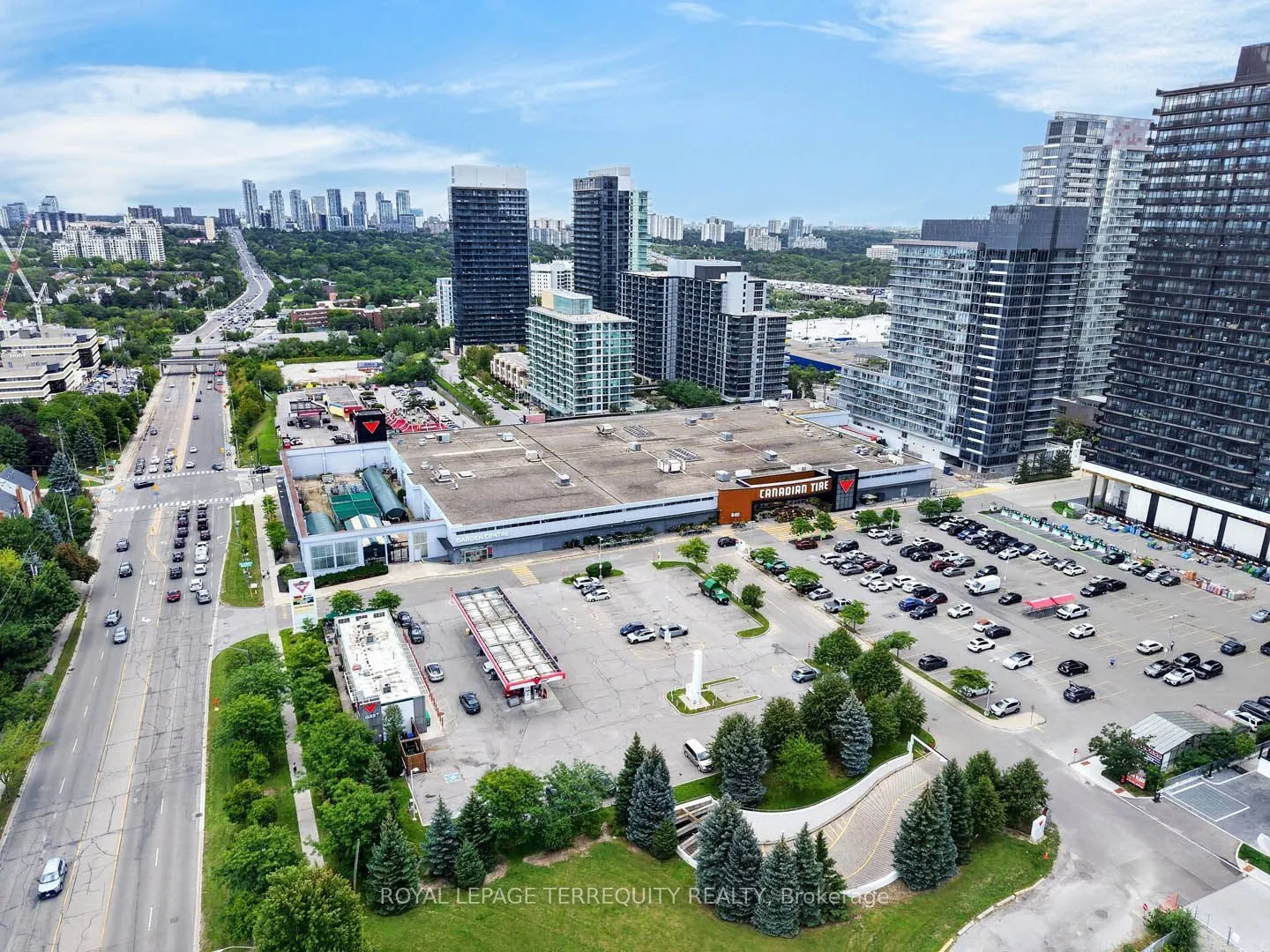 780 Sheppard Avenue E #16