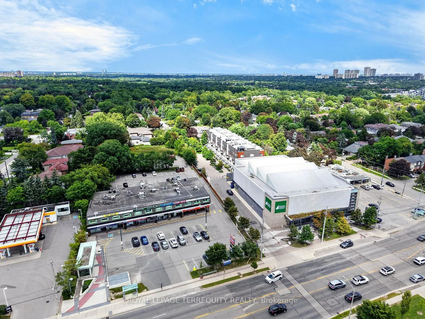 780 Sheppard Avenue E #16
