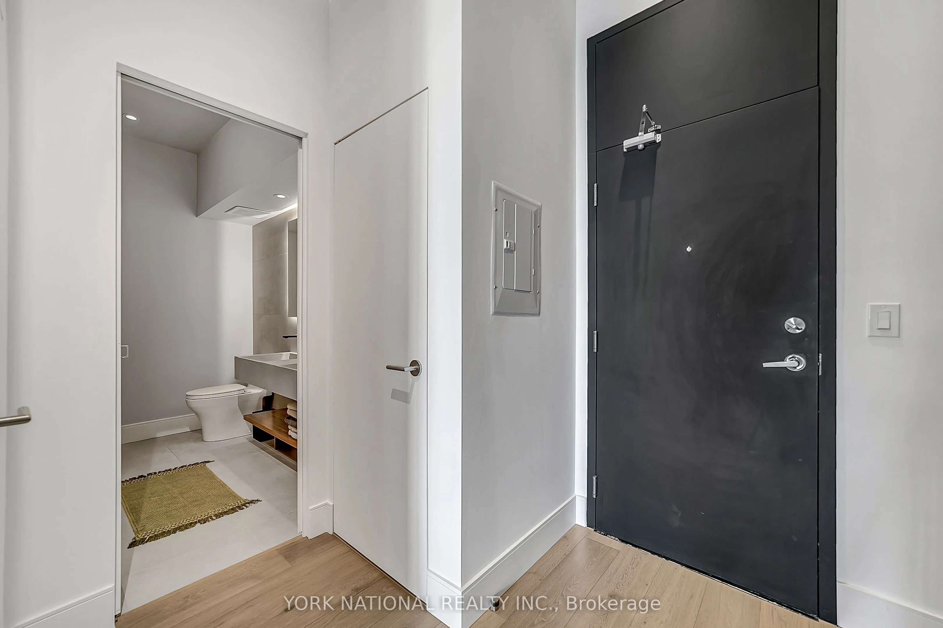 637 Lake Shore Boulevard W #409