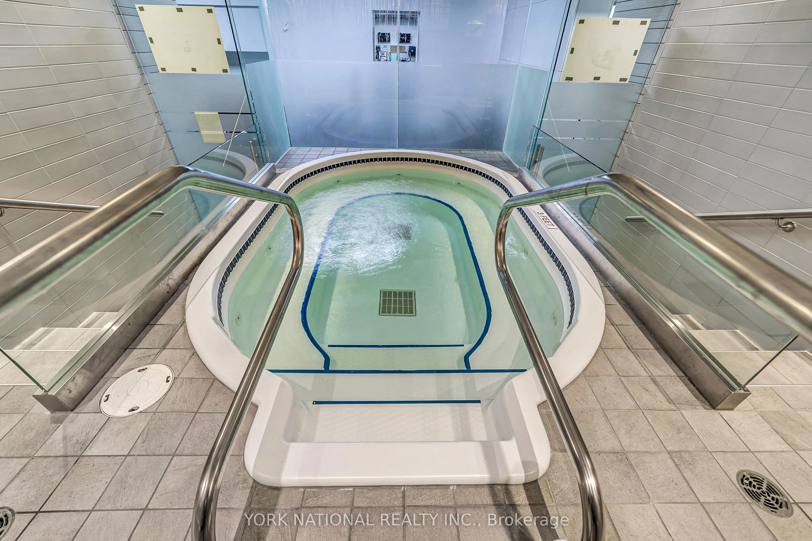 637 Lake Shore Boulevard W #409
