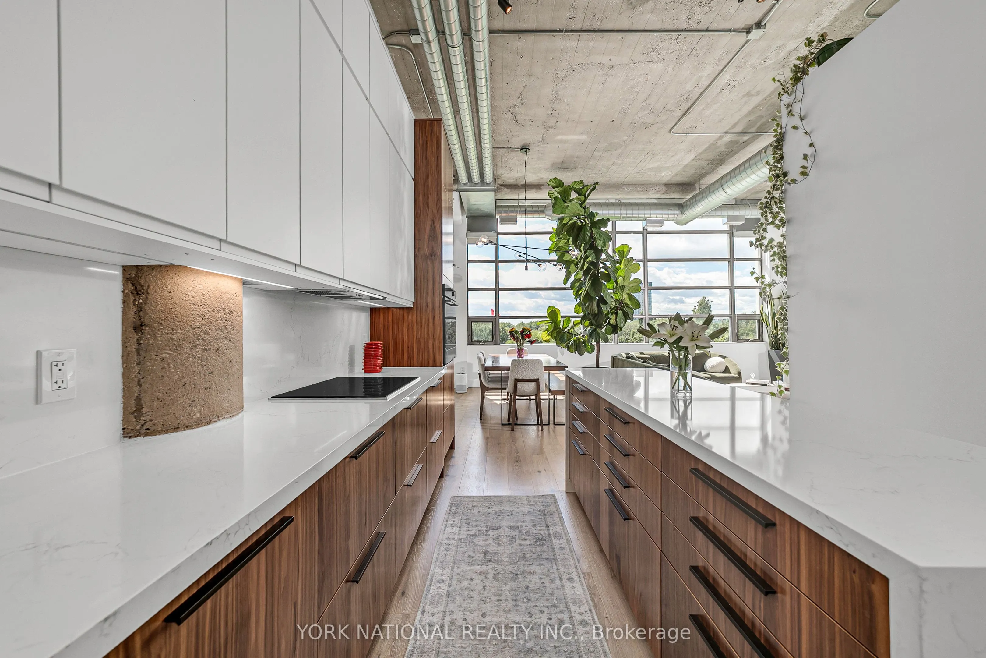 637 Lake Shore Boulevard W #409