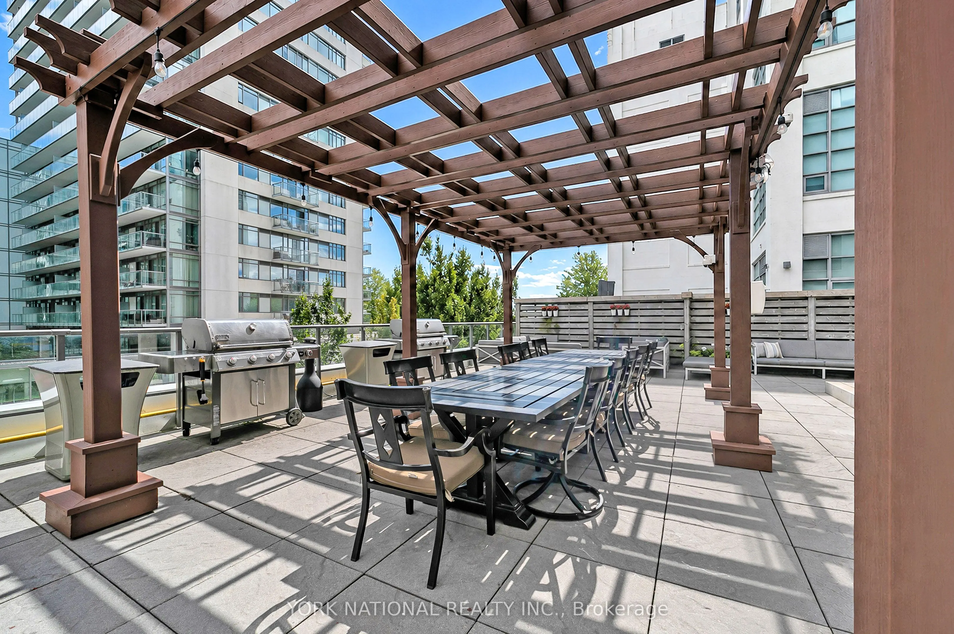 637 Lake Shore Boulevard W #409