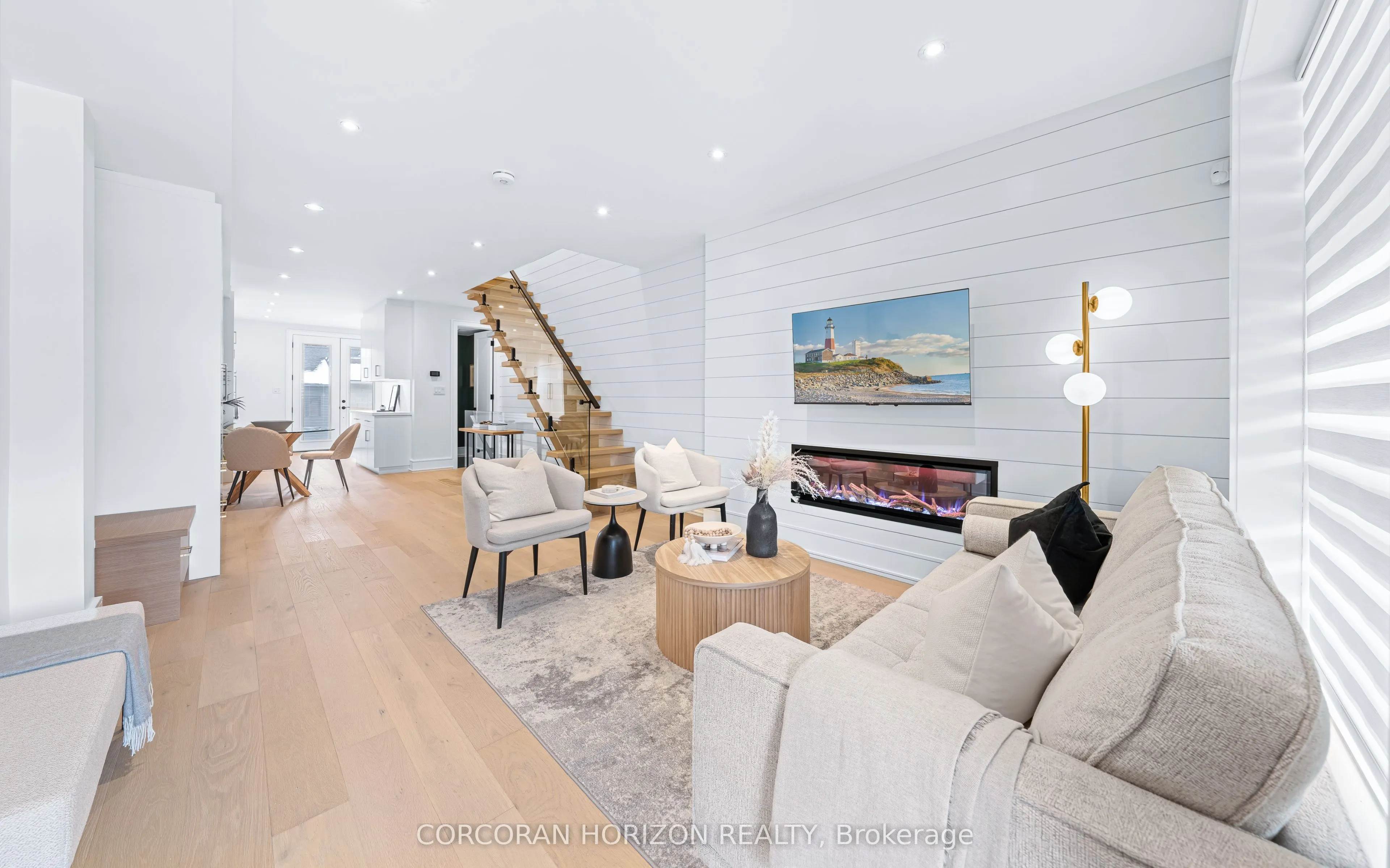 225 Christie Street