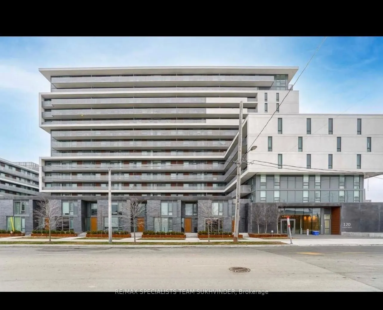 120 Varna Drive #321