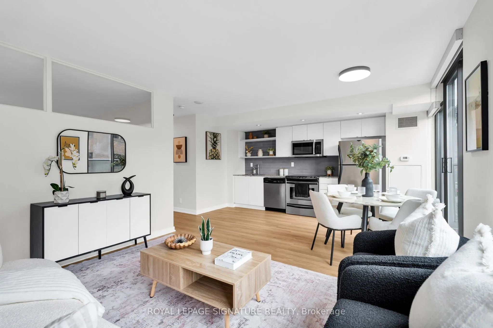 33 Lombard Street #316