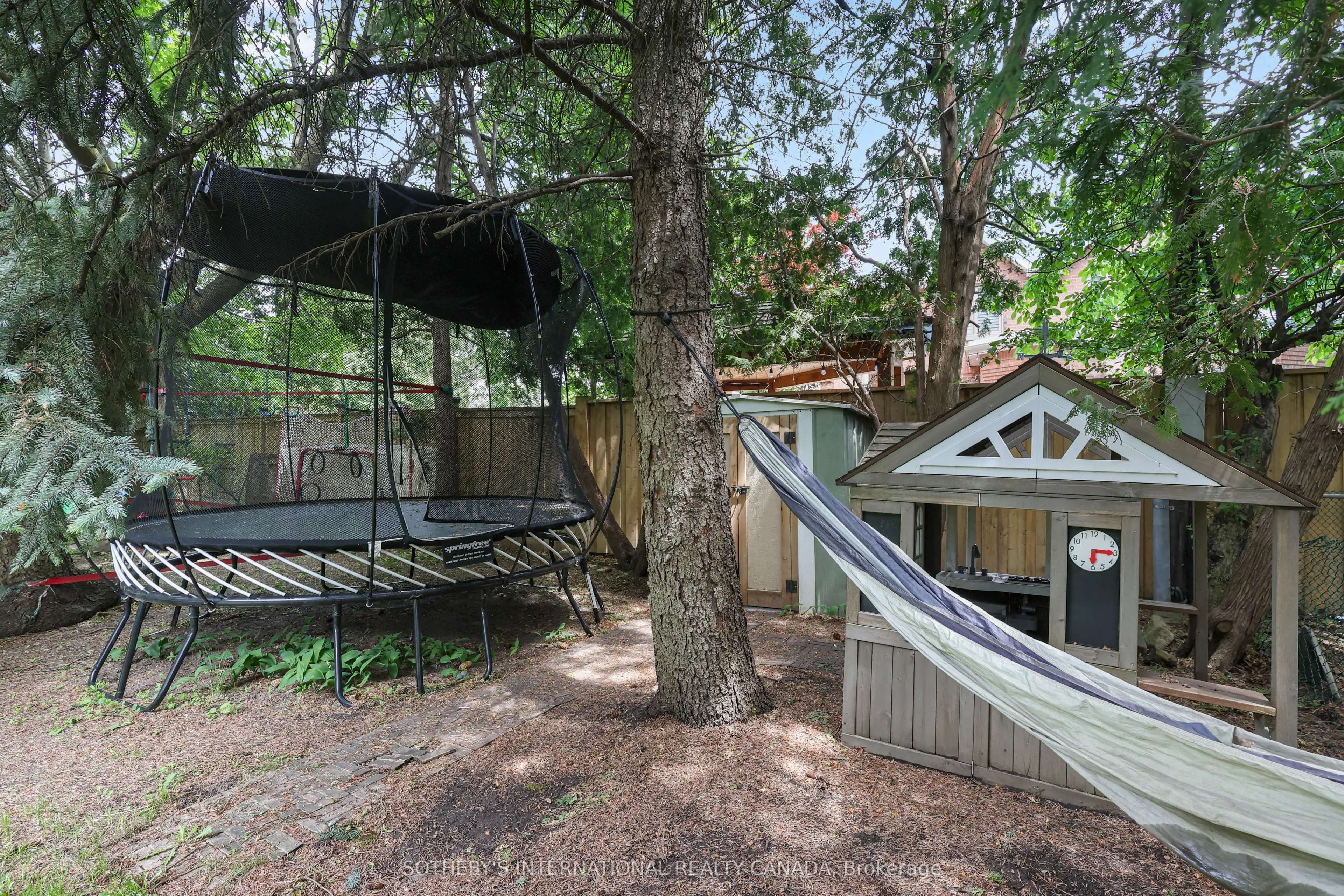 35 Belgrave Avenue