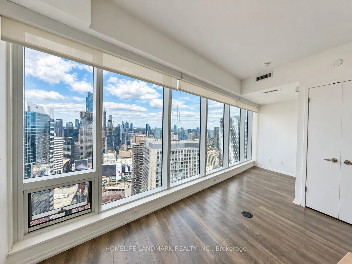 197 Yonge Street #4213