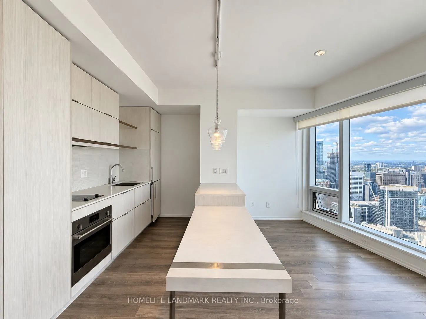 197 Yonge Street #4213