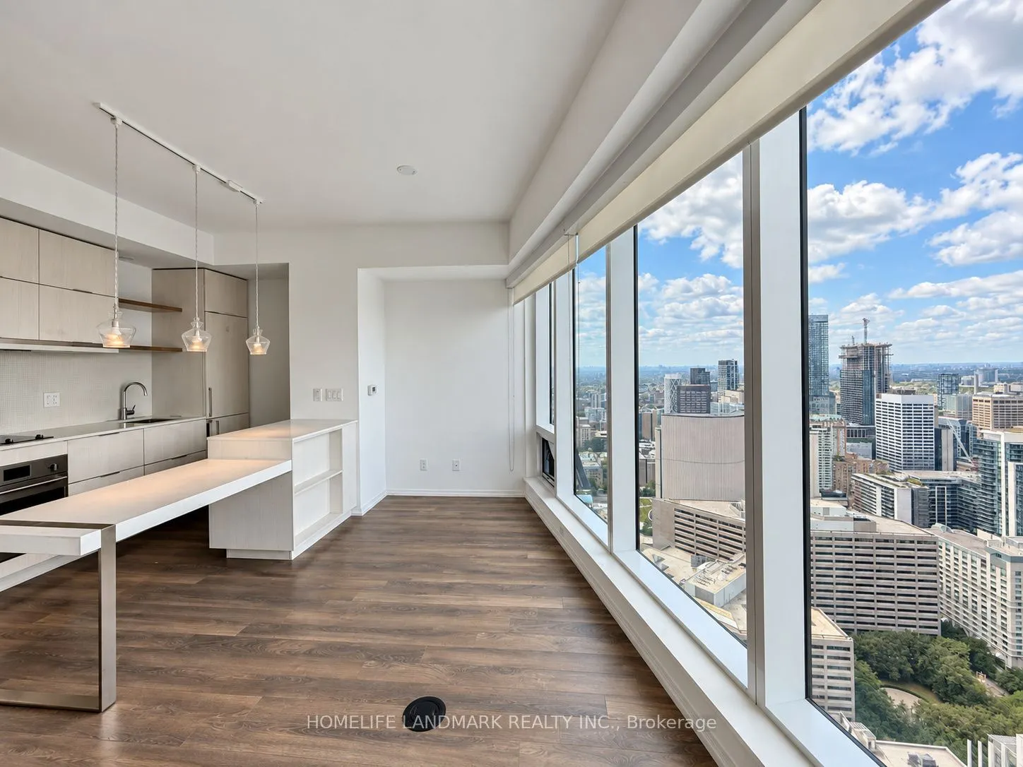 197 Yonge Street #4213