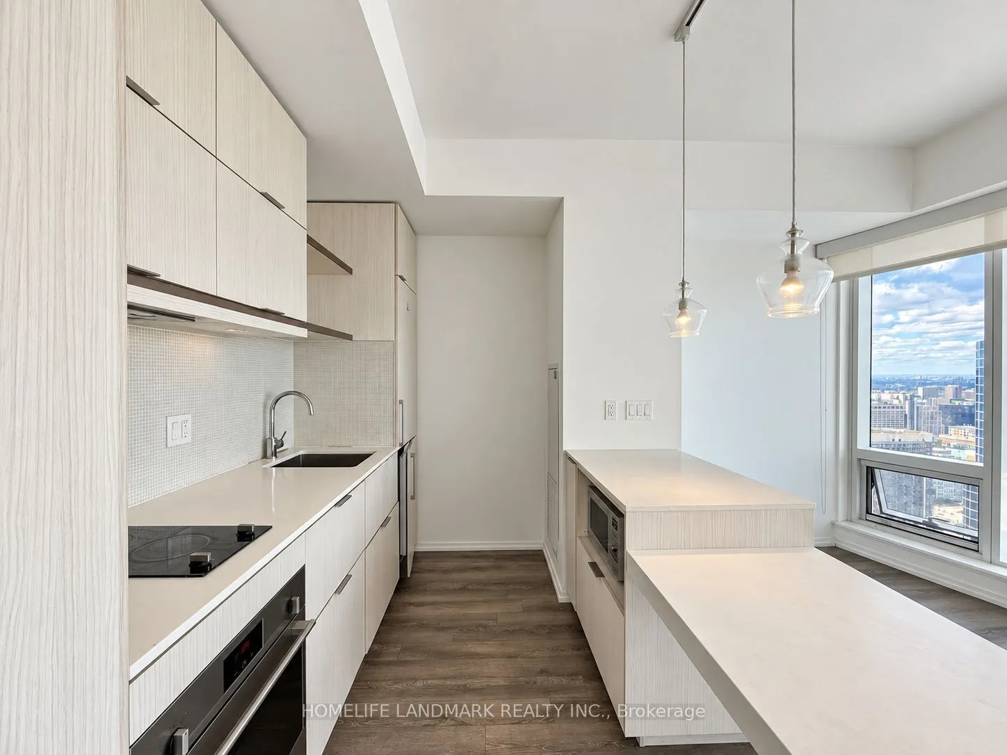 197 Yonge Street #4213