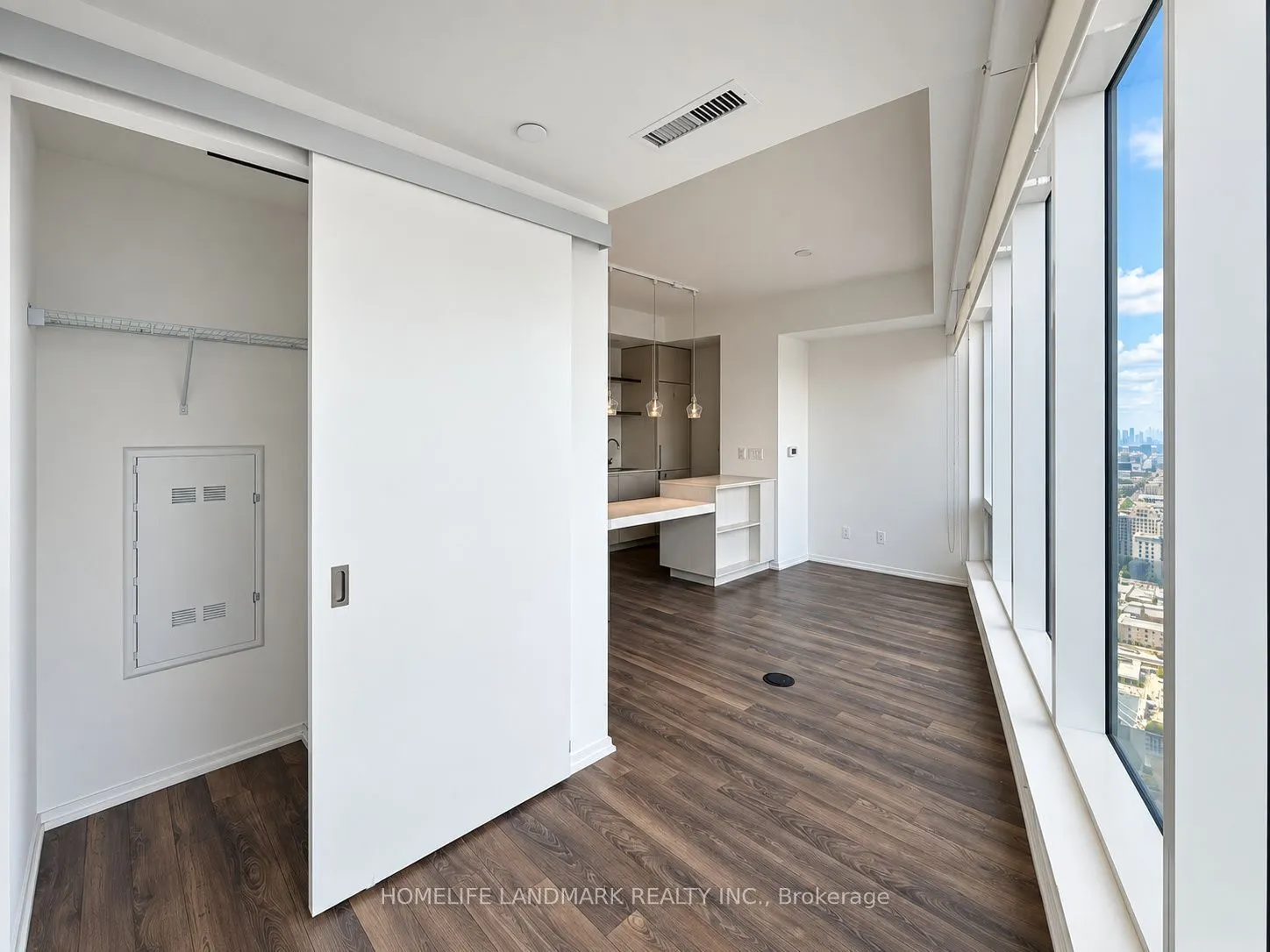 197 Yonge Street #4213