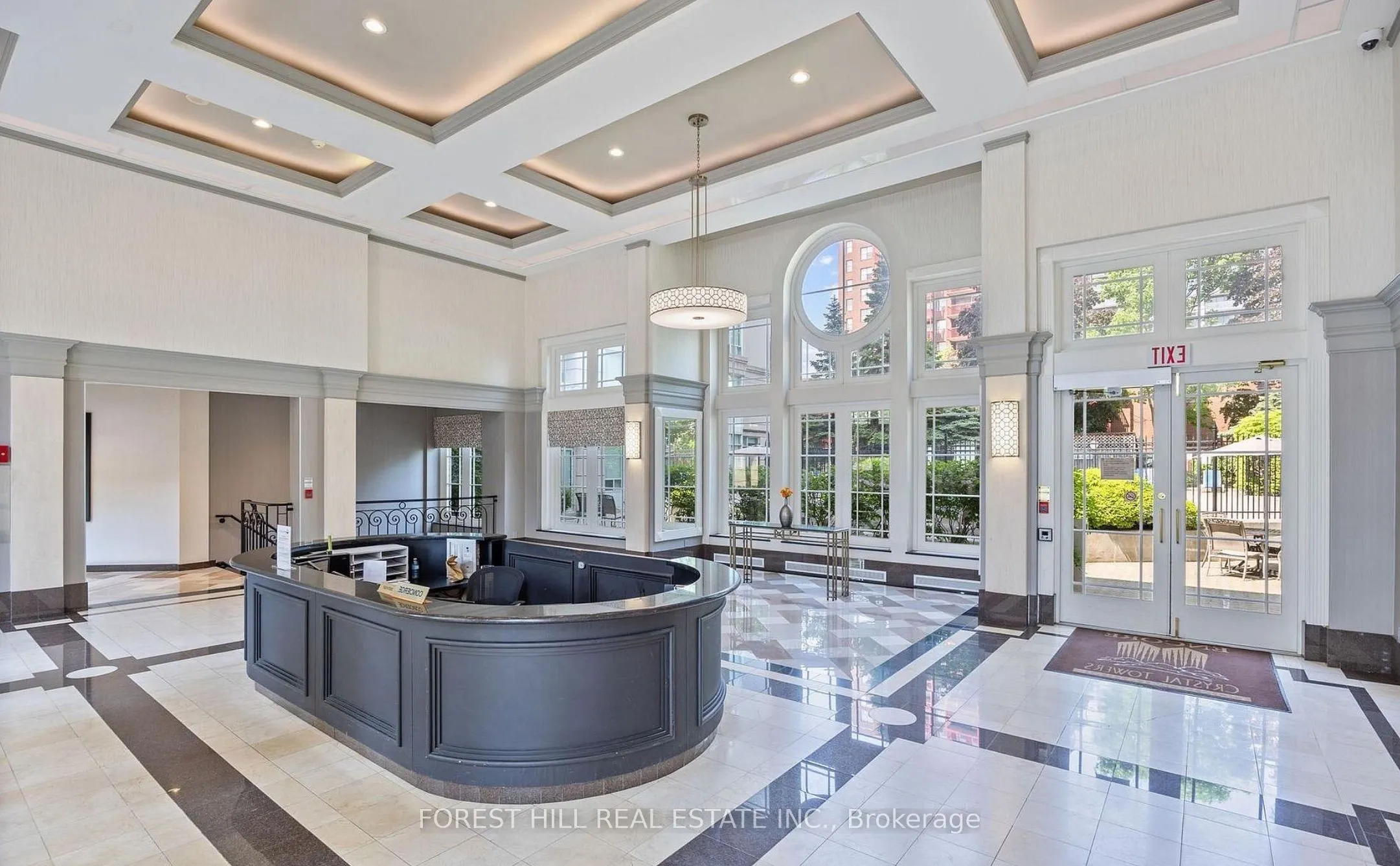 2 Covington Road #401