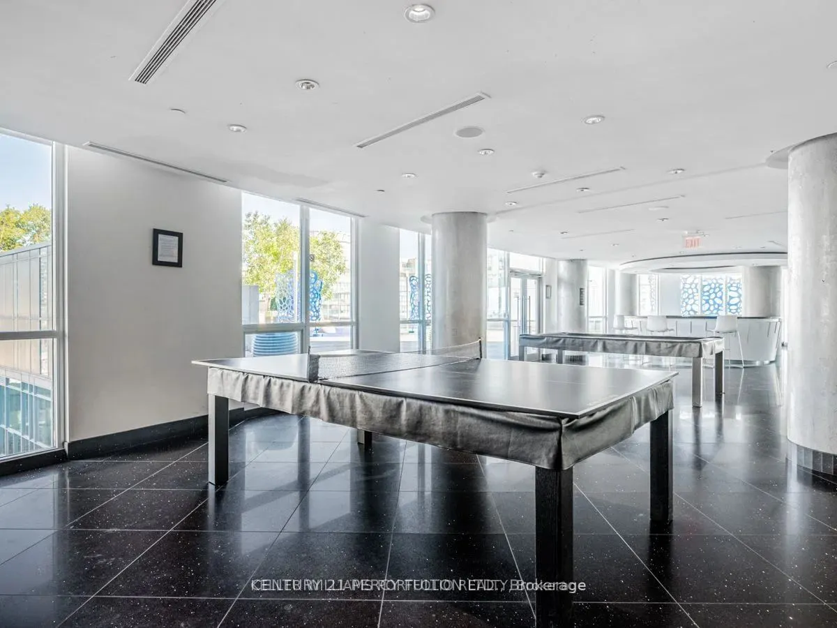 38 Dan Leckie Way #2112