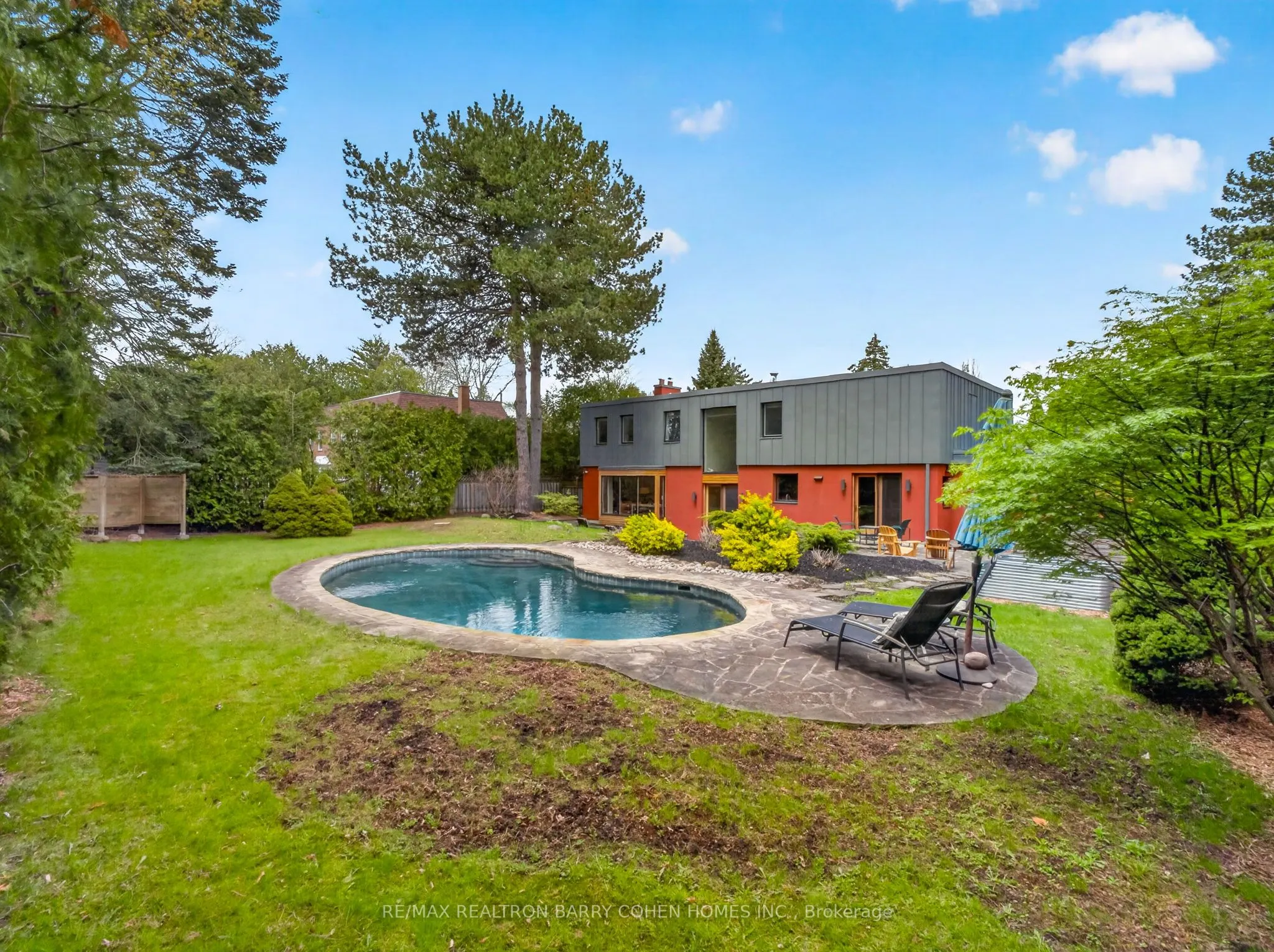 19 Saintfield Avenue