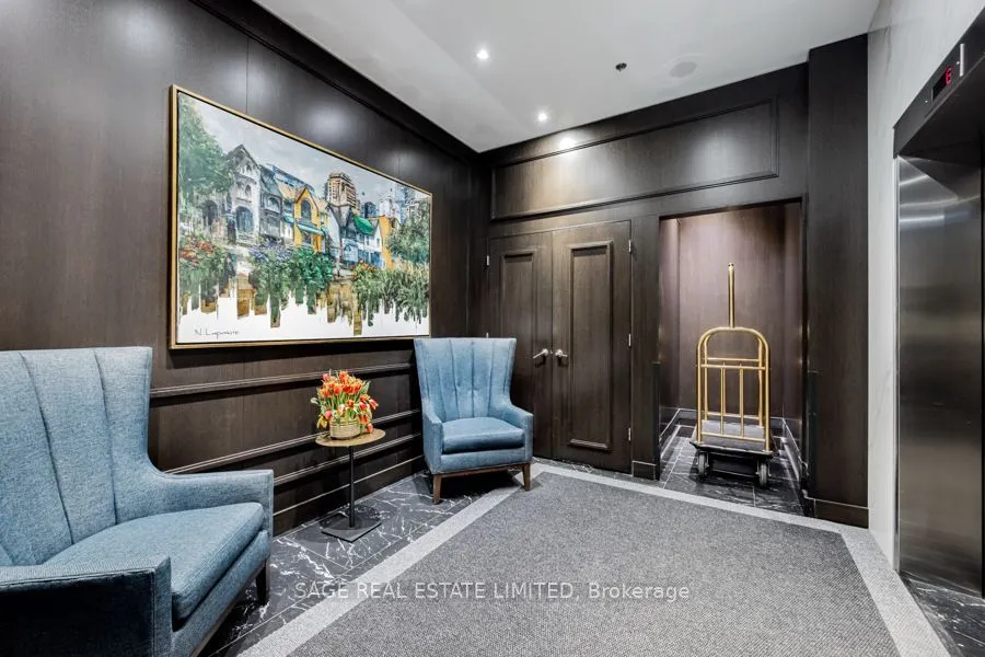80 Cumberland Street #303