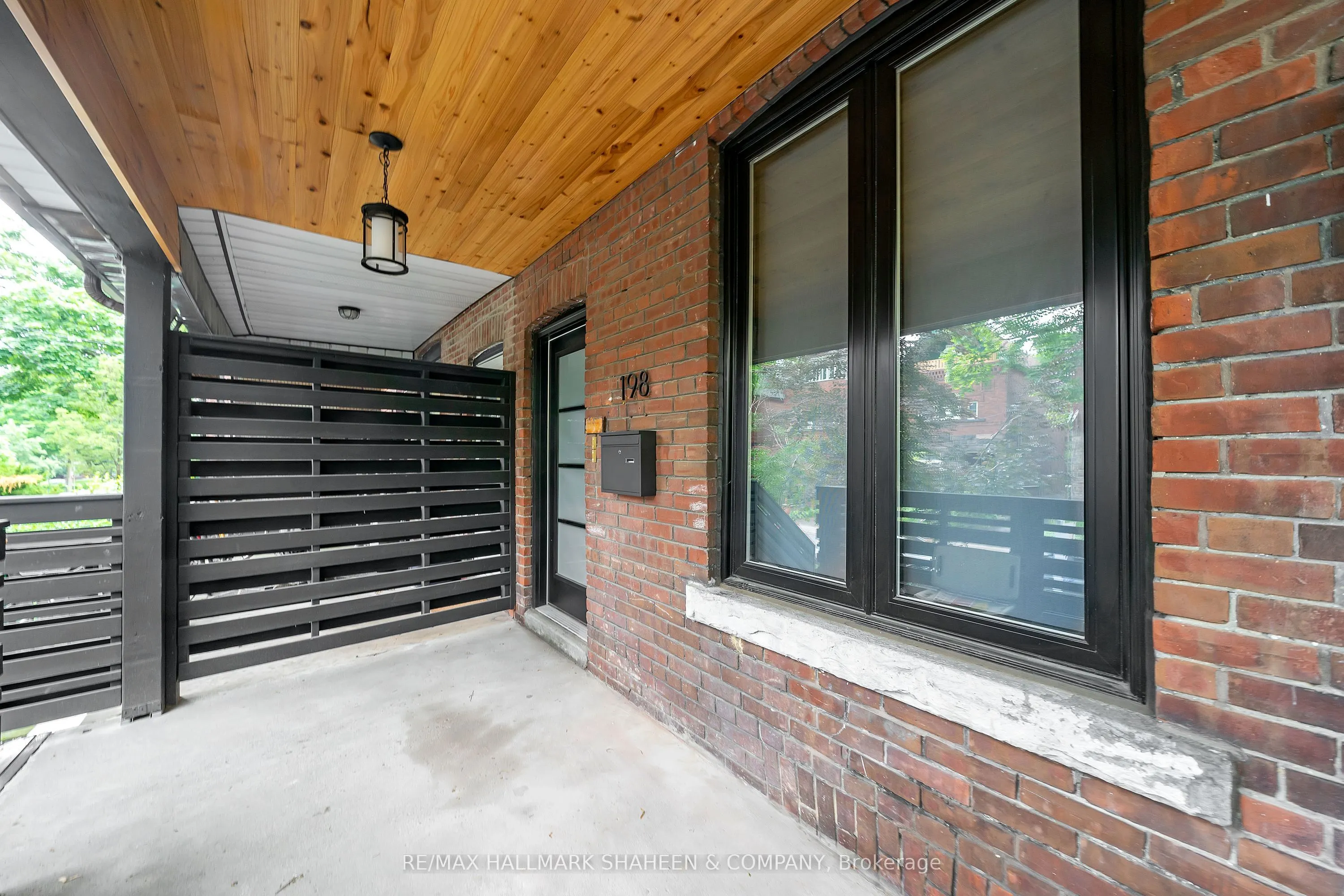 198 Roxton Road #2nd&3rd