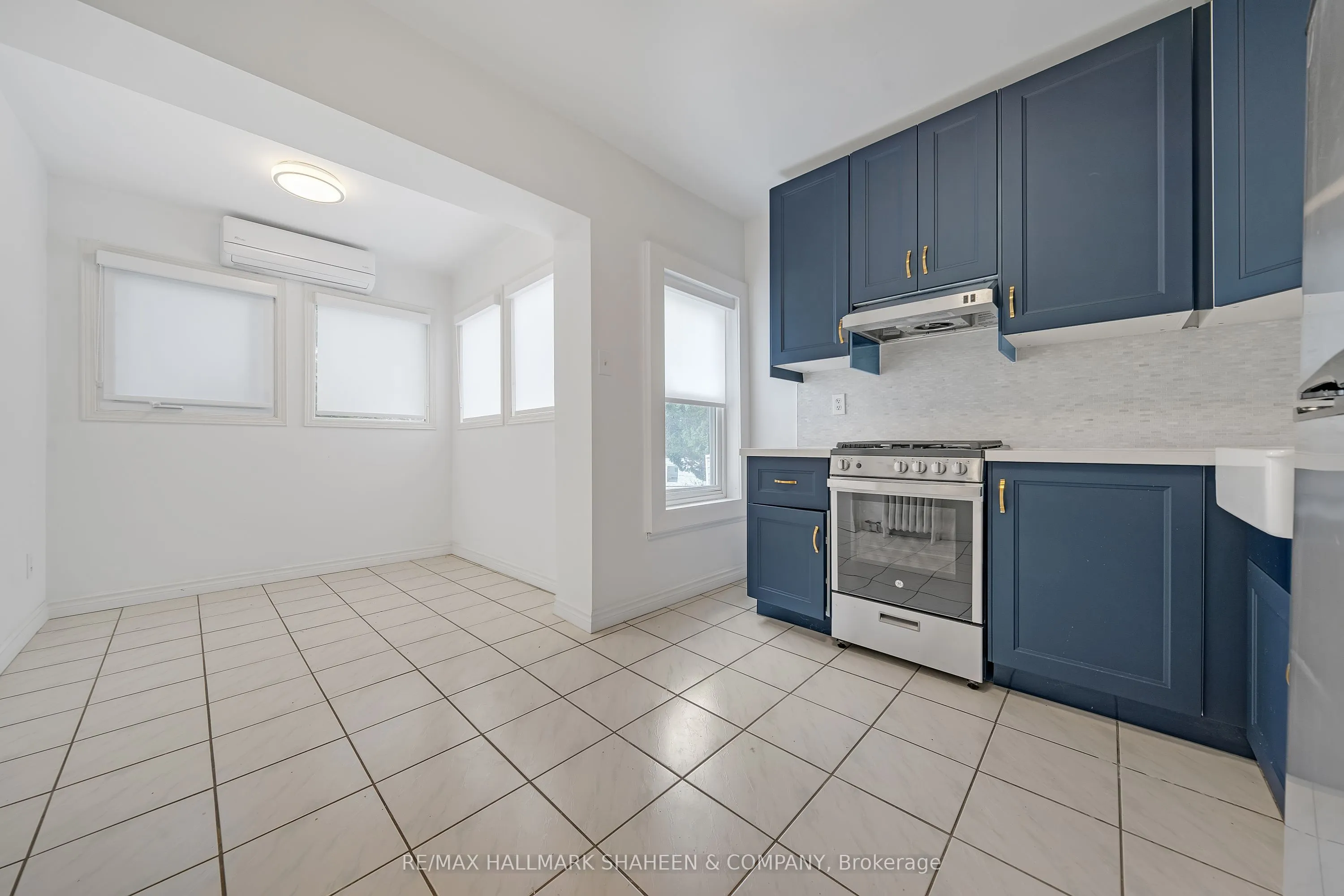 198 Roxton Road #2nd&3rd