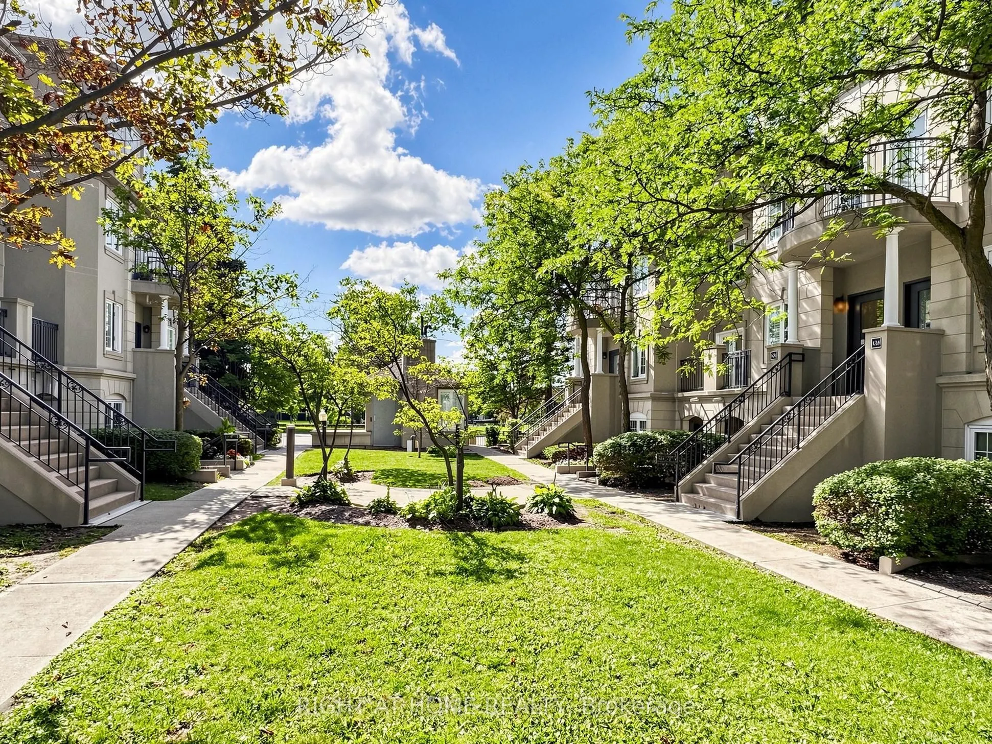 108 Finch Avenue W #A50