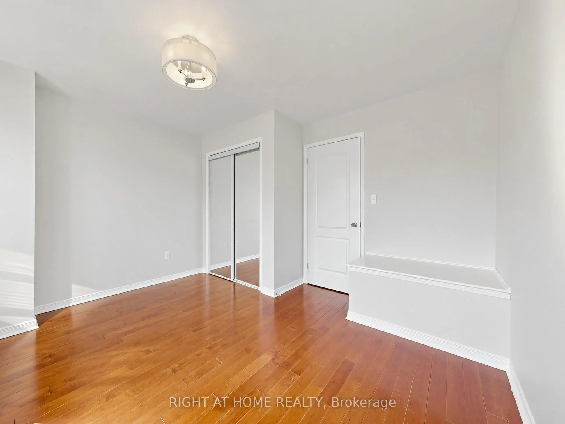 108 Finch Avenue W #A50