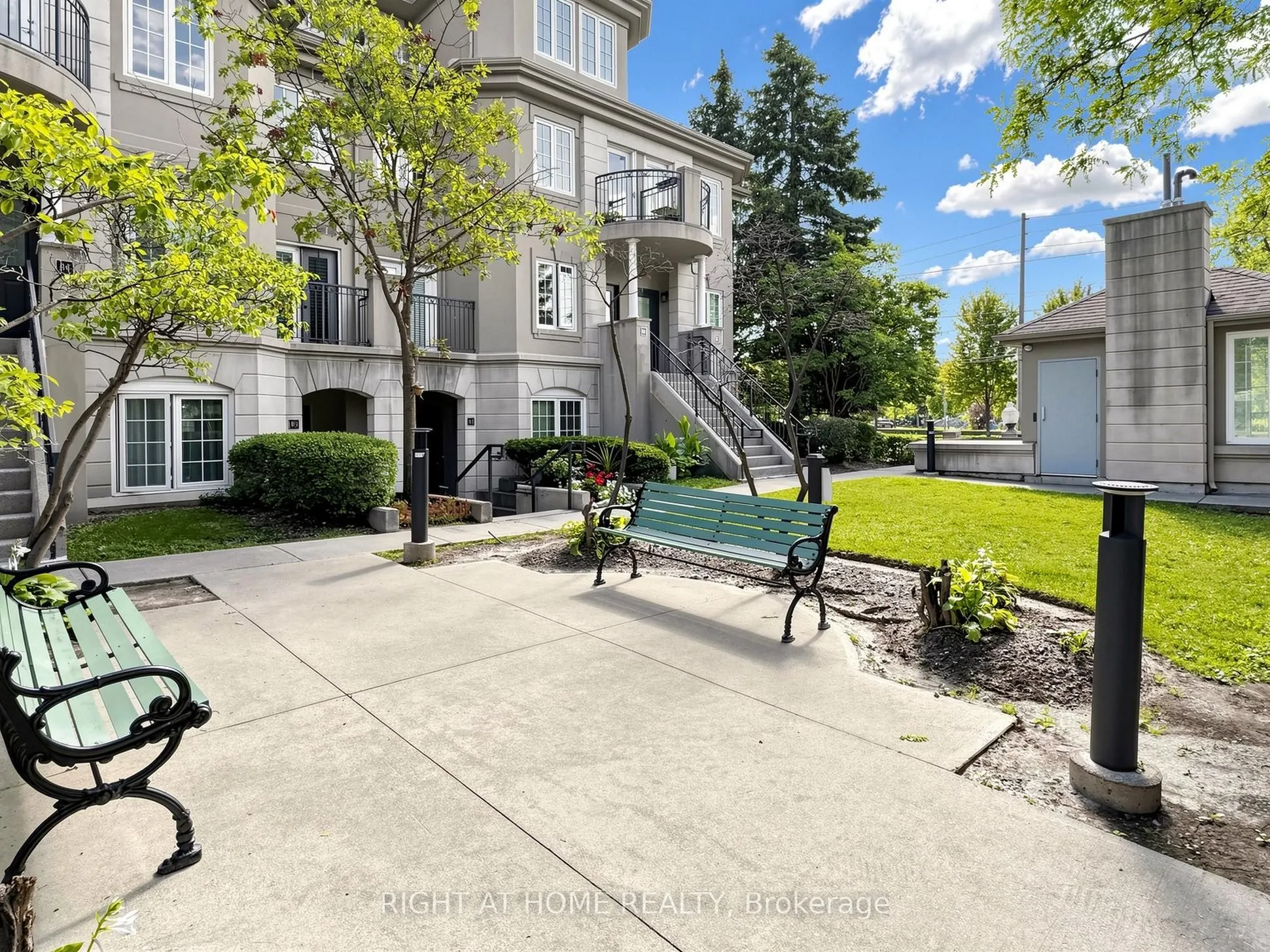 108 Finch Avenue W #A50