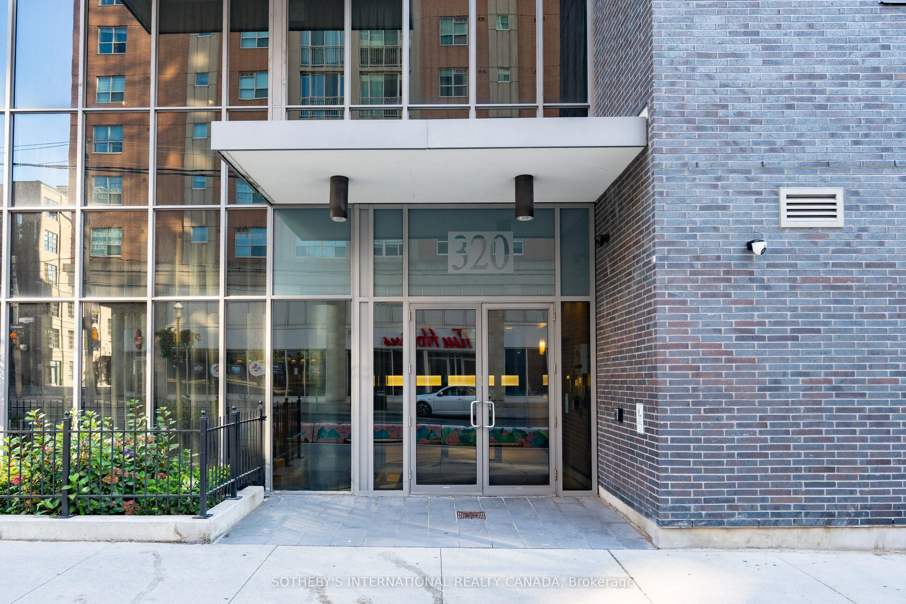 320 Richmond Street E #316