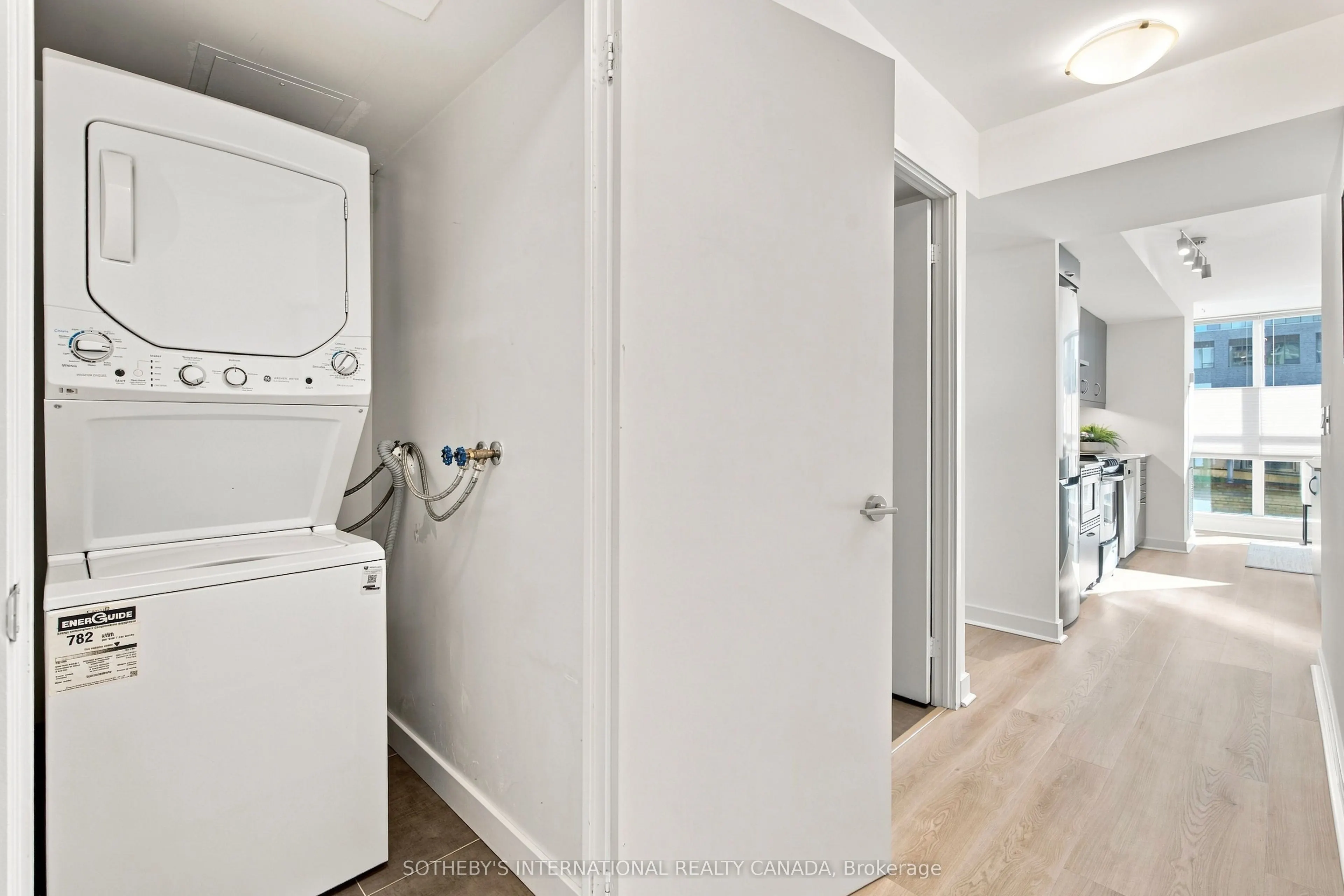 320 Richmond Street E #316