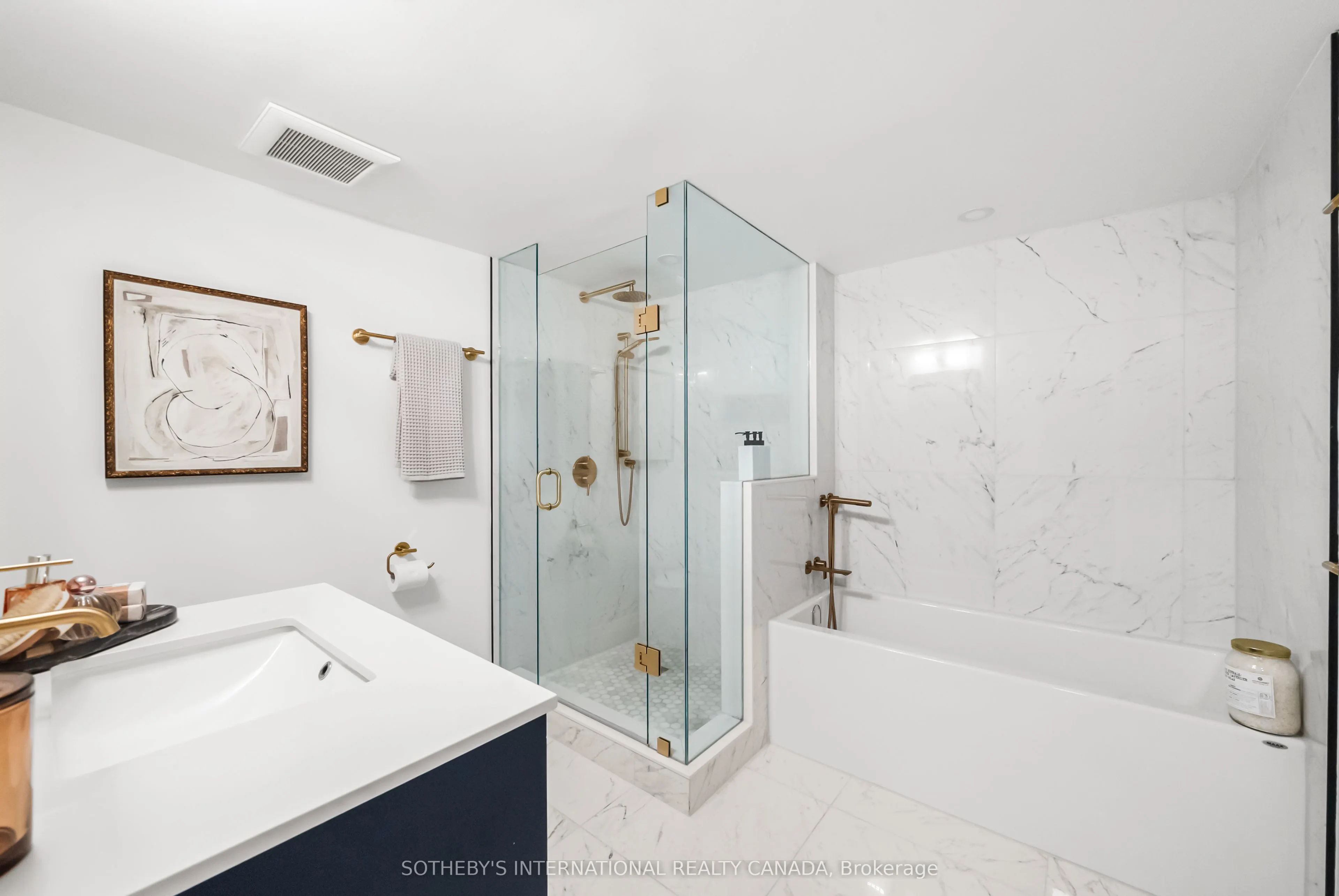 1177 Yonge Street #417
