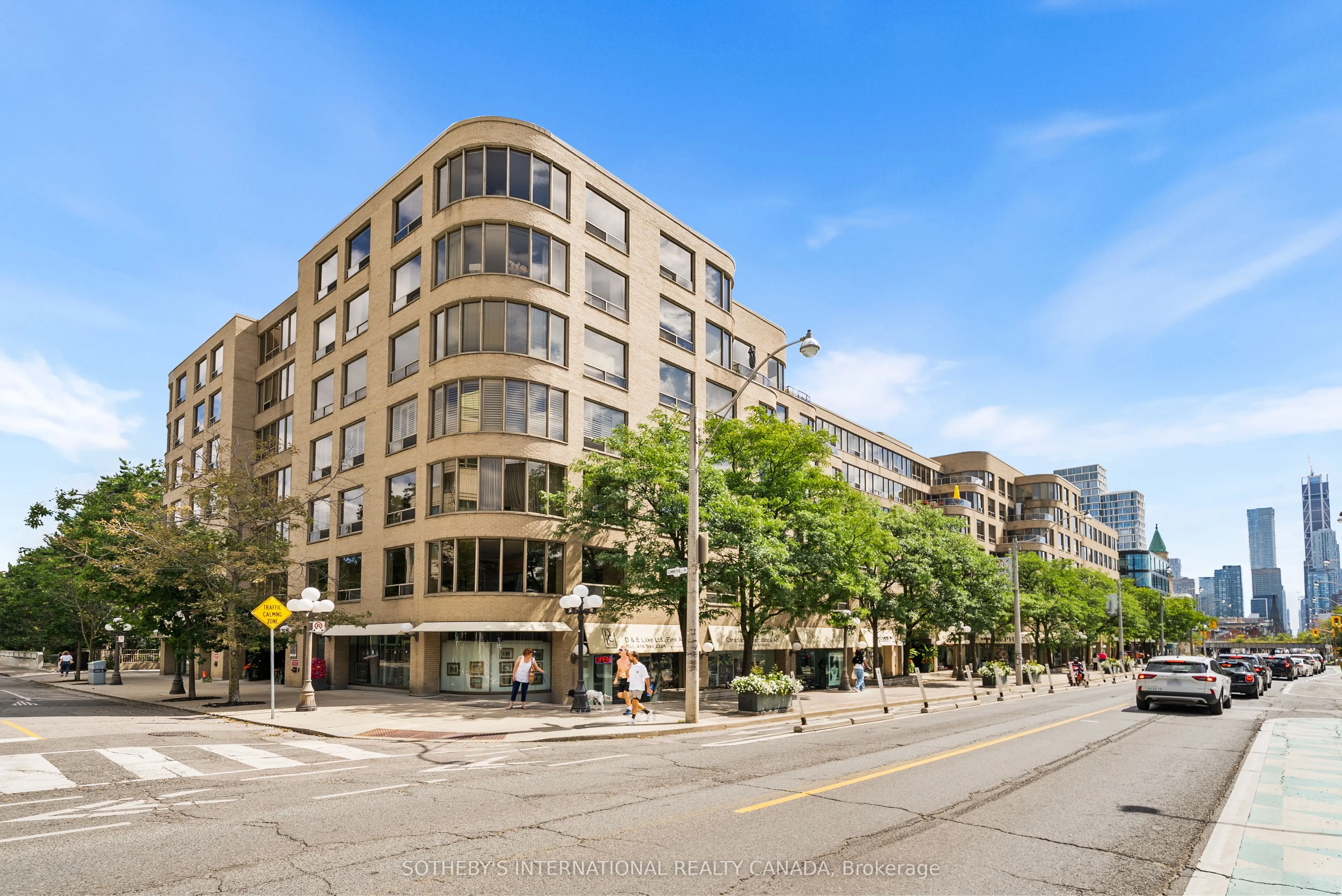 1177 Yonge Street #417