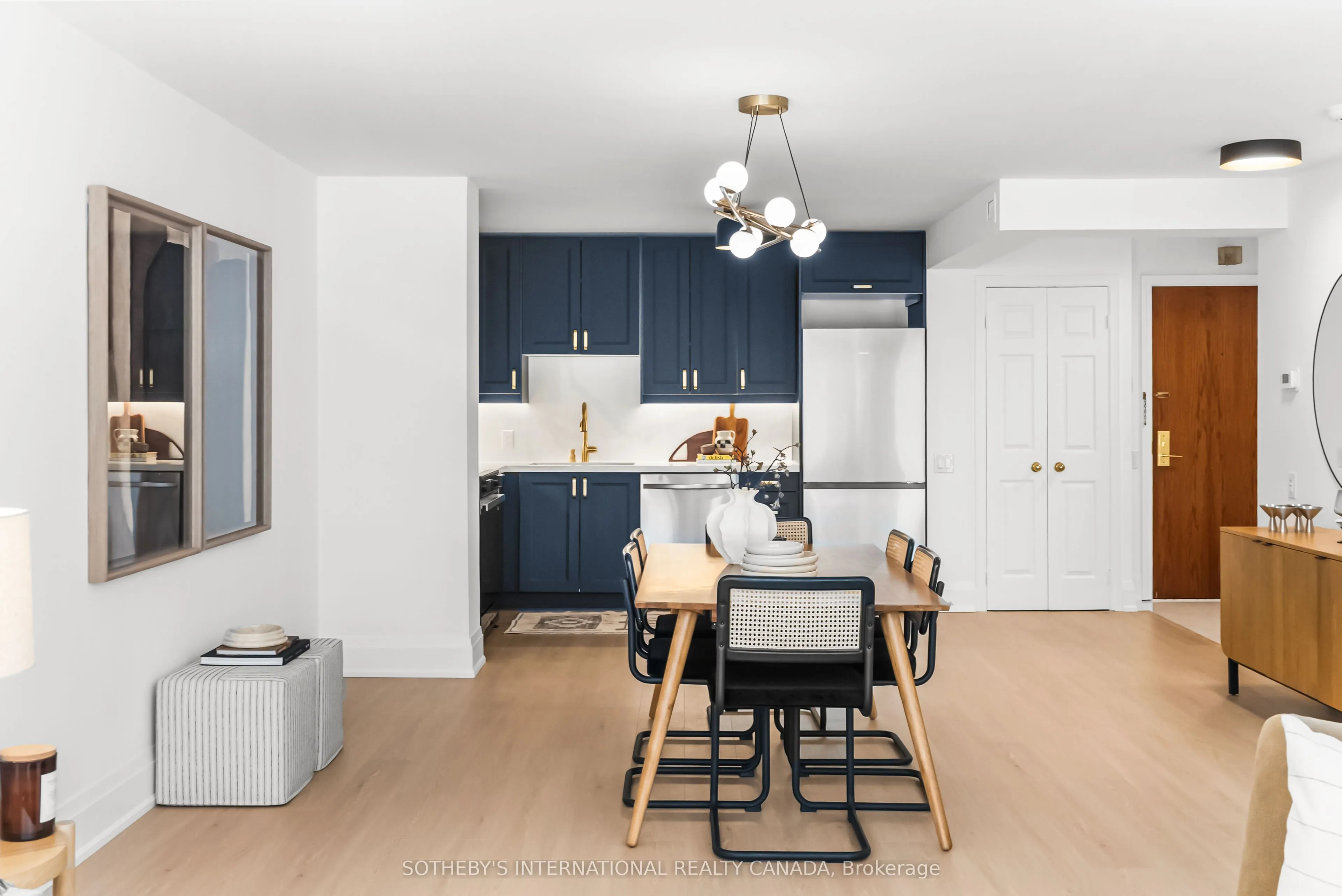 1177 Yonge Street #417