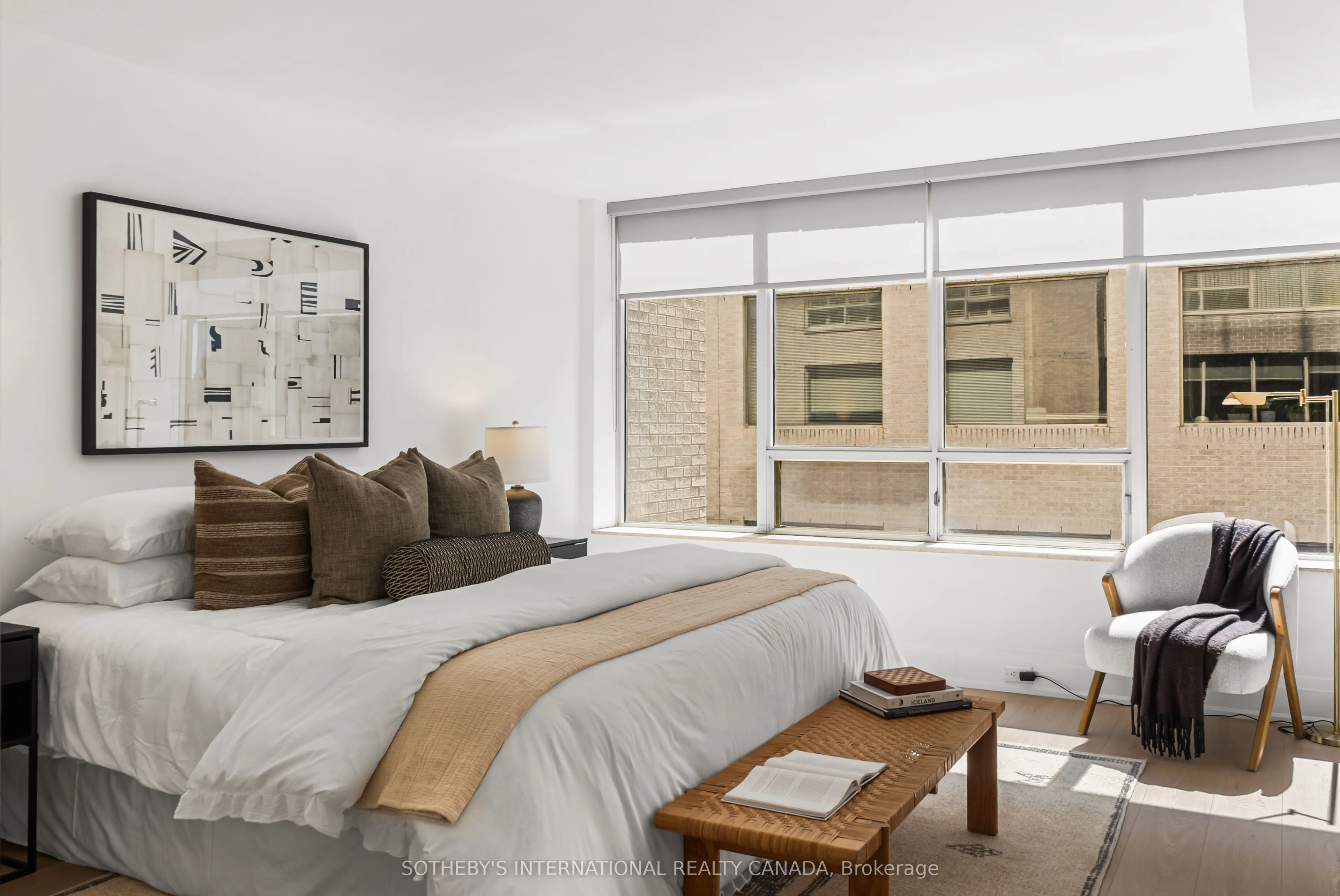 1177 Yonge Street #417