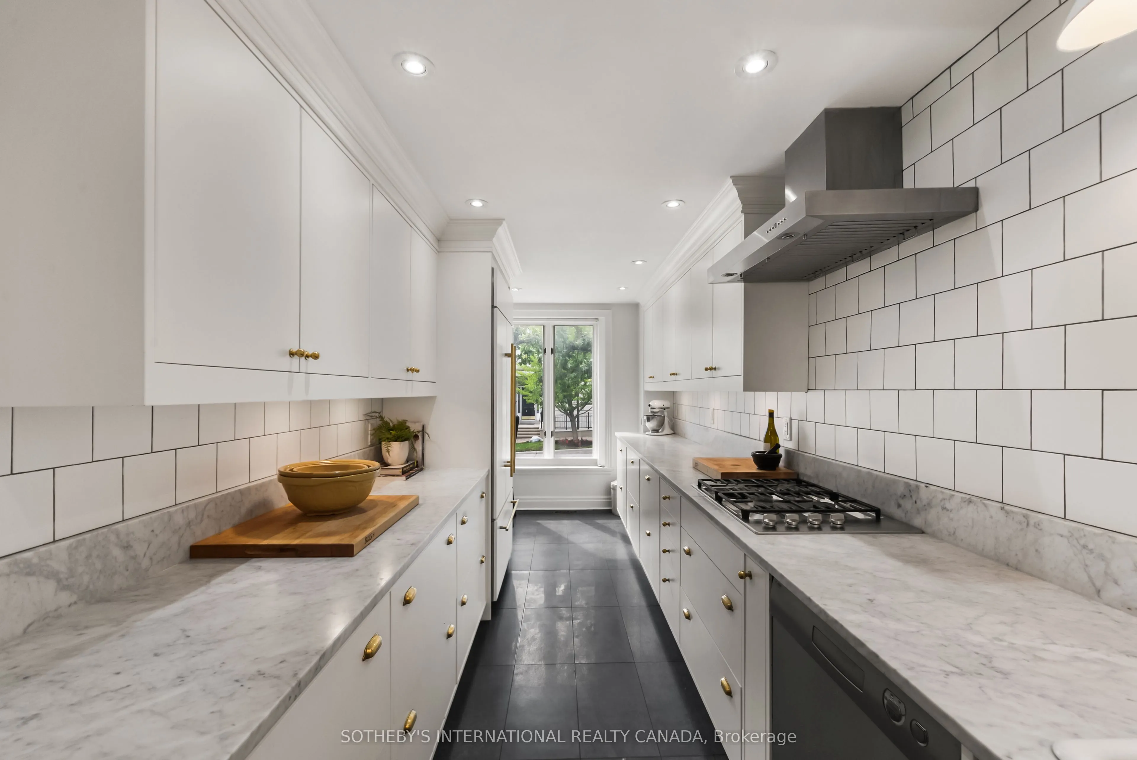 213 Walmer Road