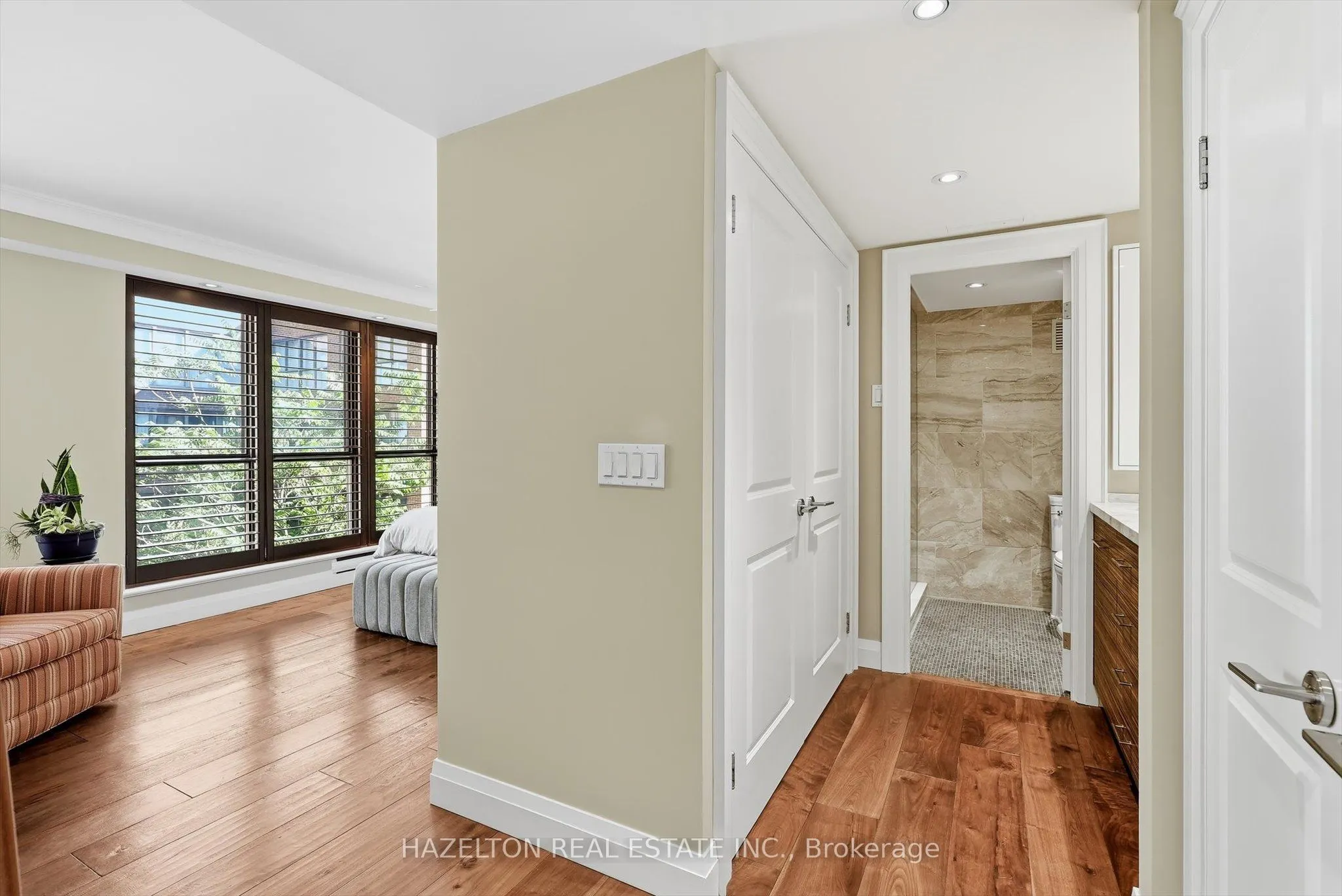 164 Cumberland Street #608